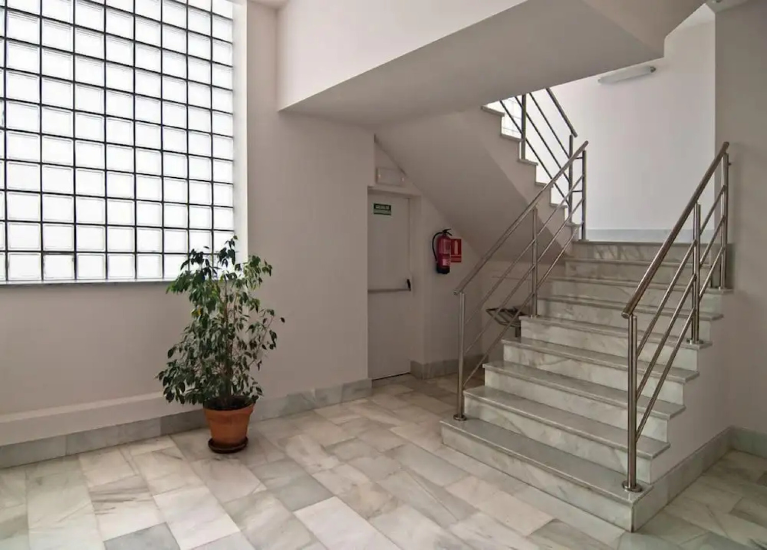 Puerta de la Serrania