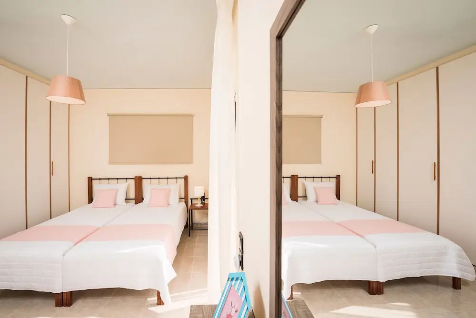 Steps to the Beach Spacious Home-Parking