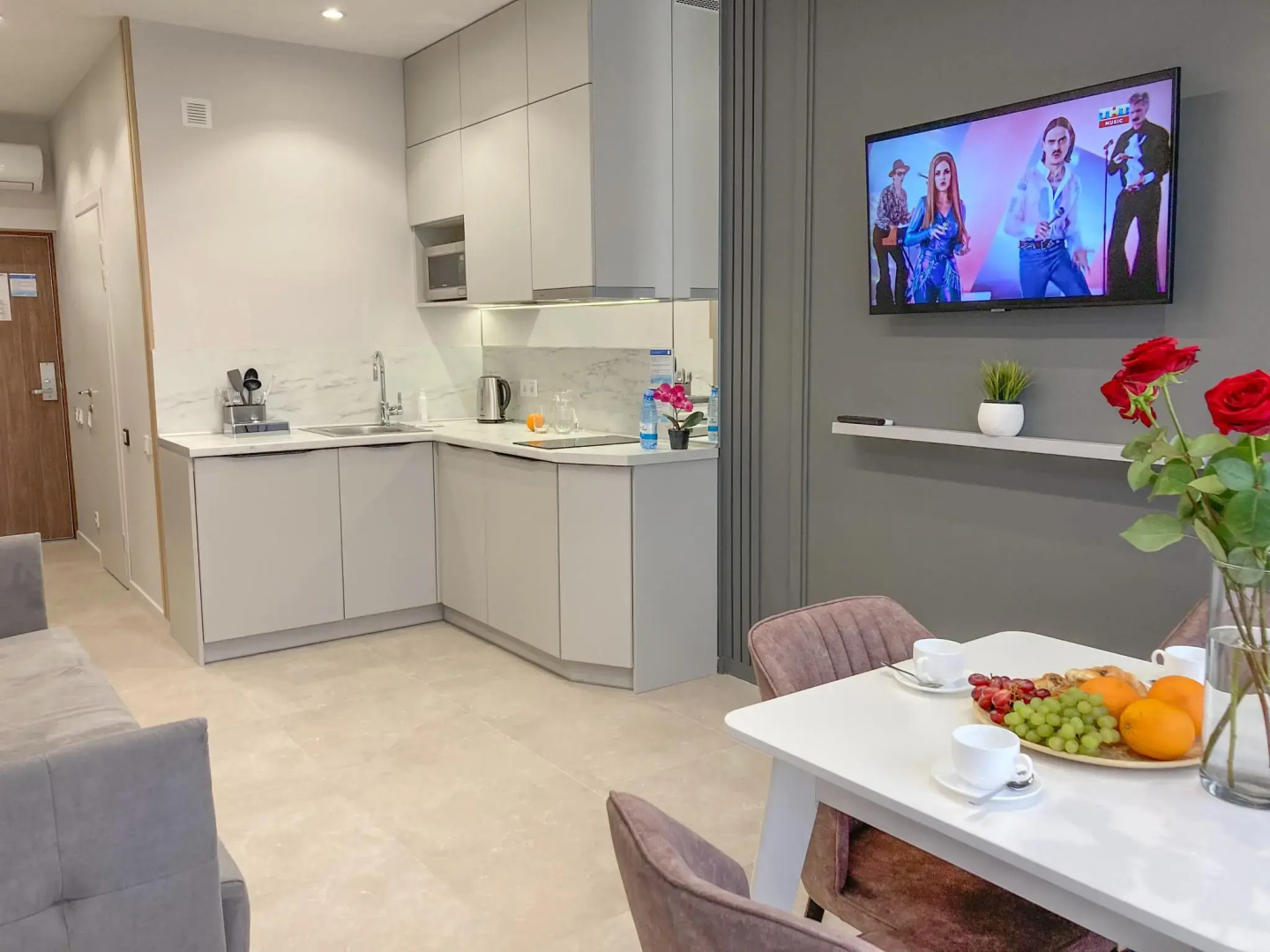 Sun City Apartments (Сан Сити Апартментс) на улице Ленина 52