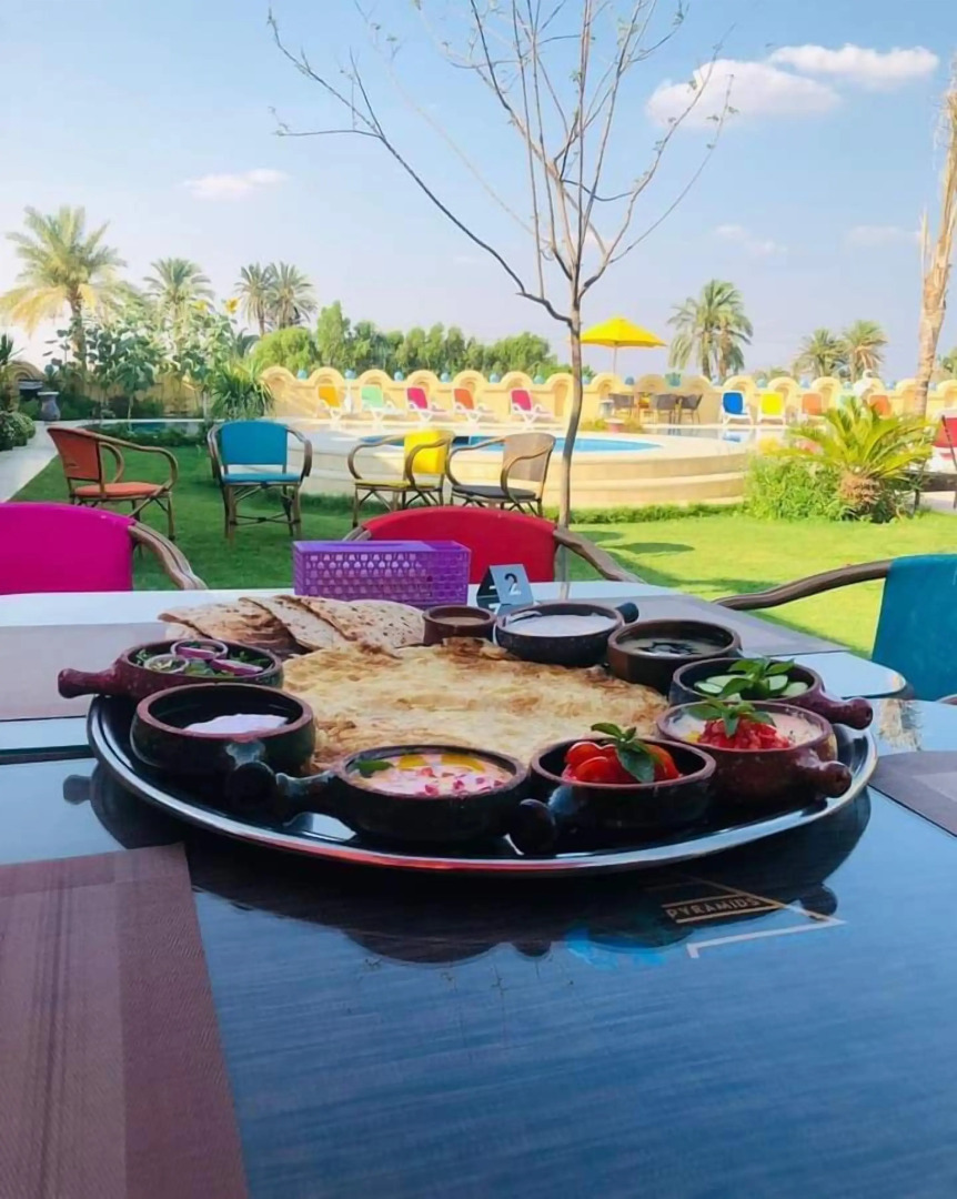 Tunis Pyramids Hotel