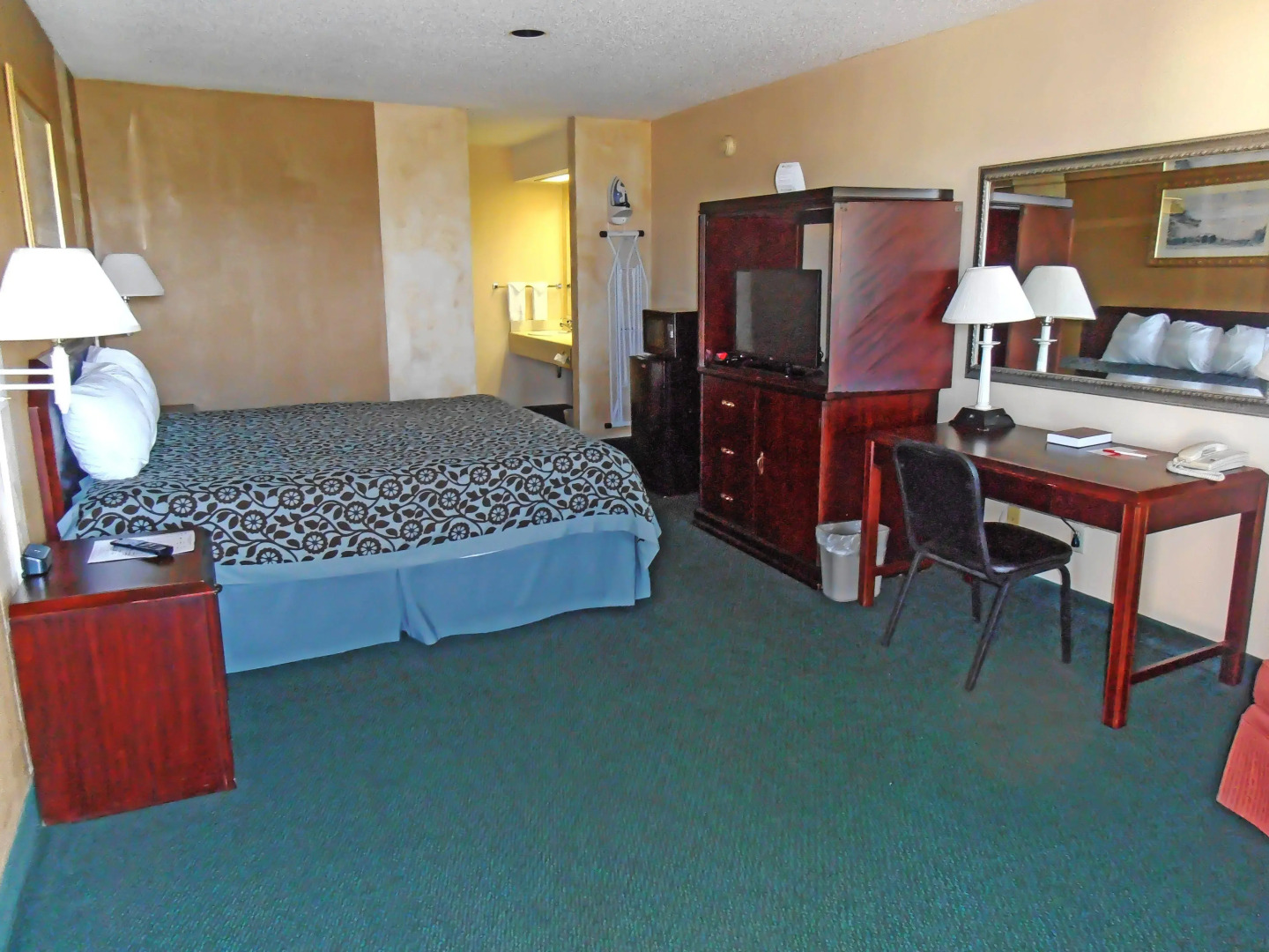 Econo Lodge Junction