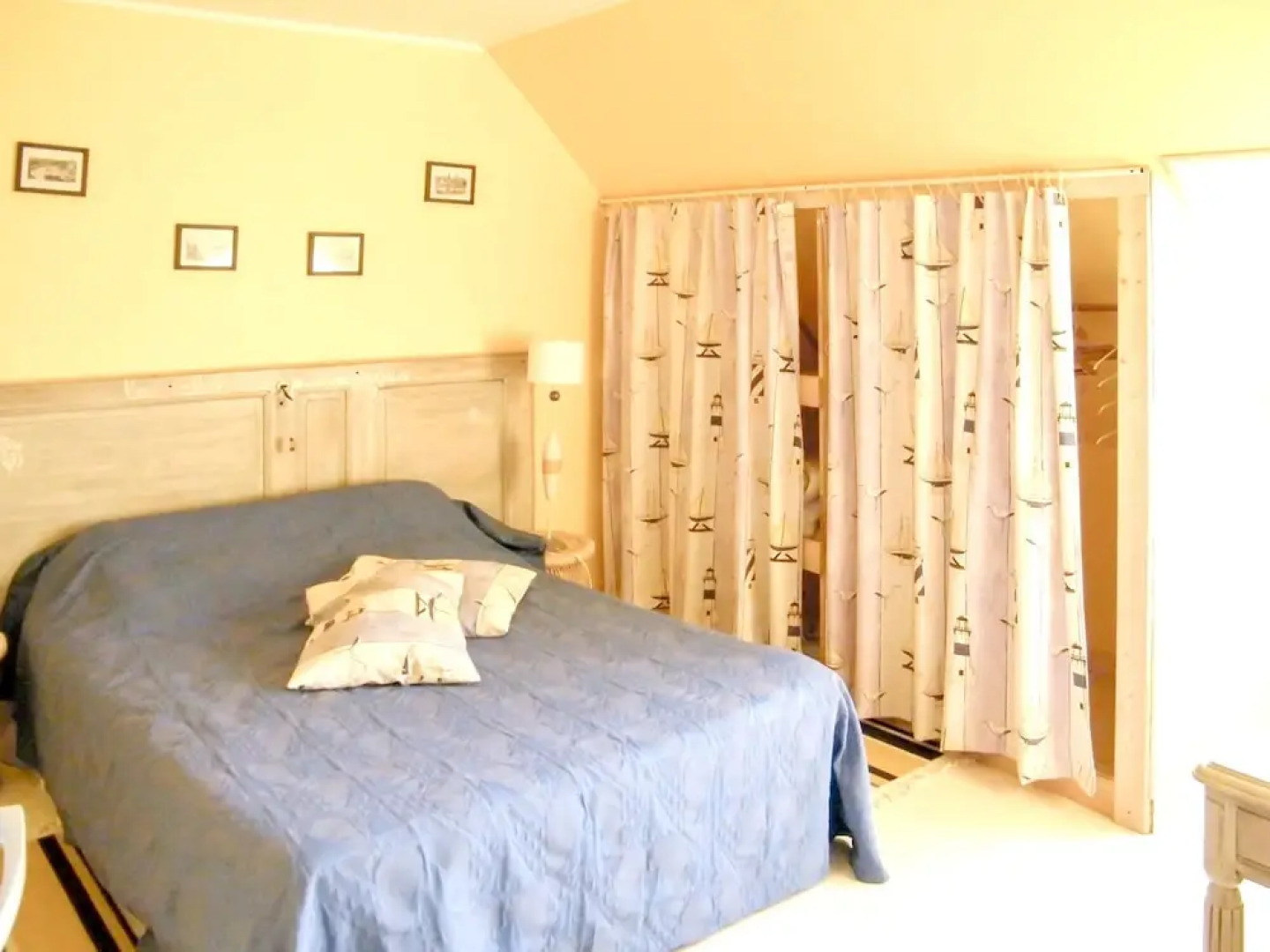 Apartment With 2 Bedrooms in Pontrieux, With Wonderful sea View, Enclo