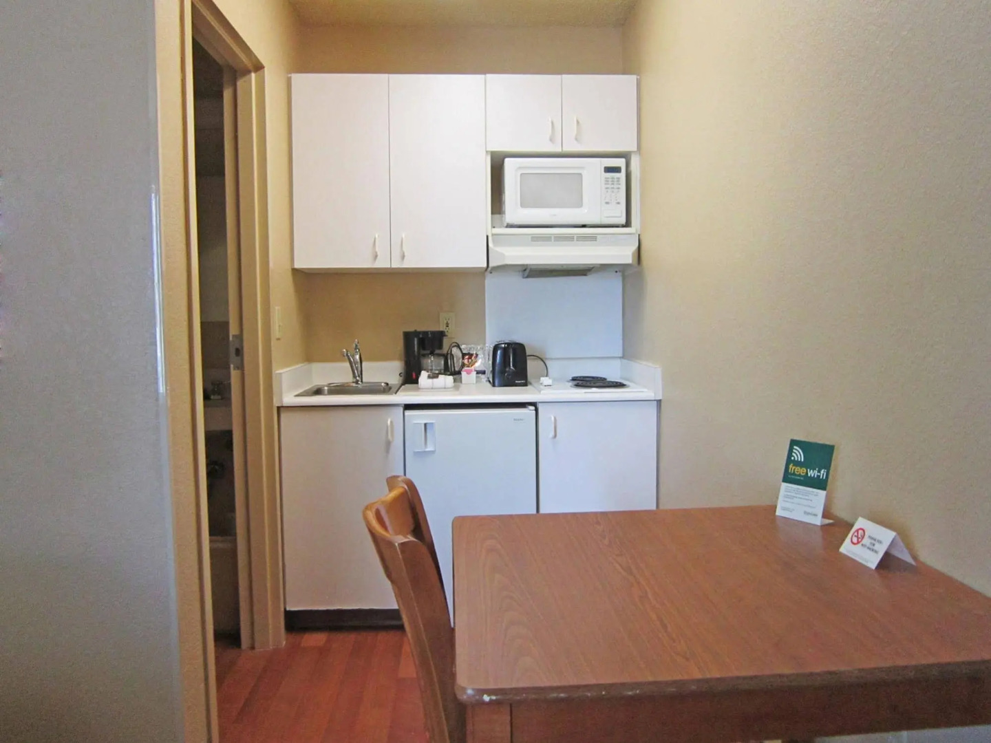 HomeTowne Studios Tacoma - Puyallup