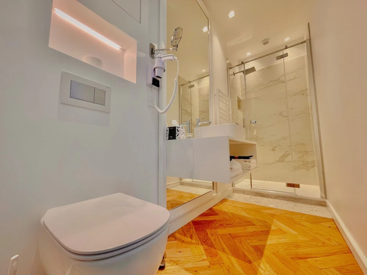 Chateau Les Garennes