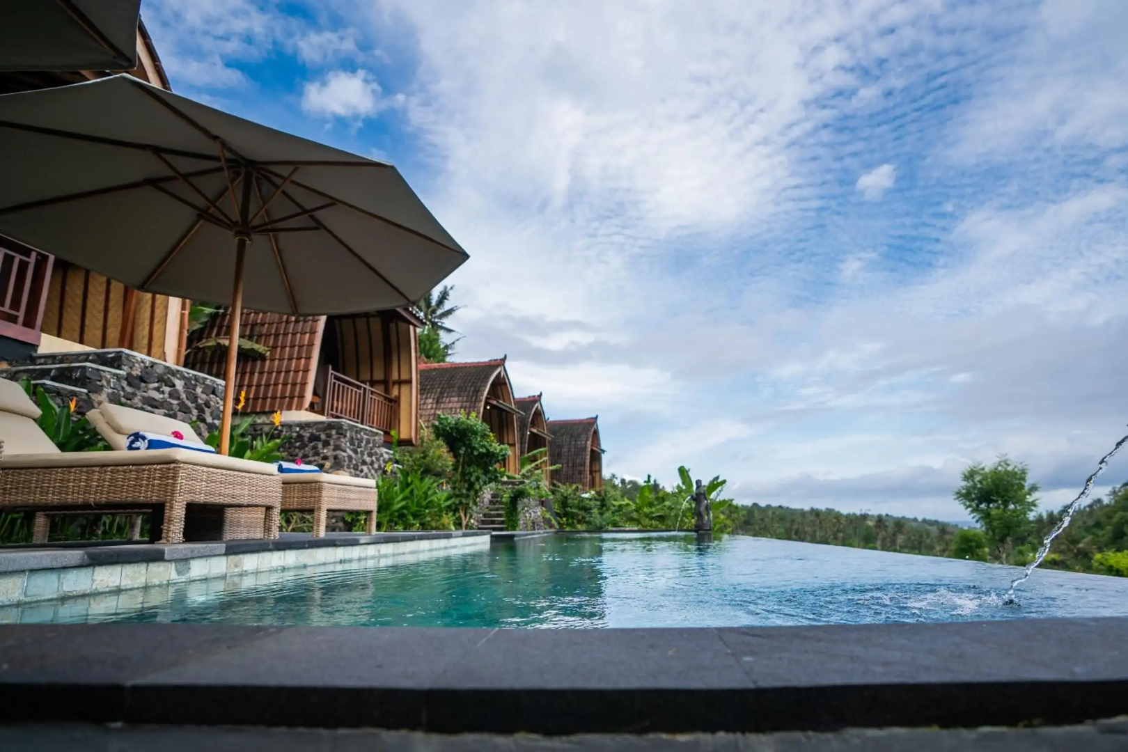 Lumbung Seraya Villa