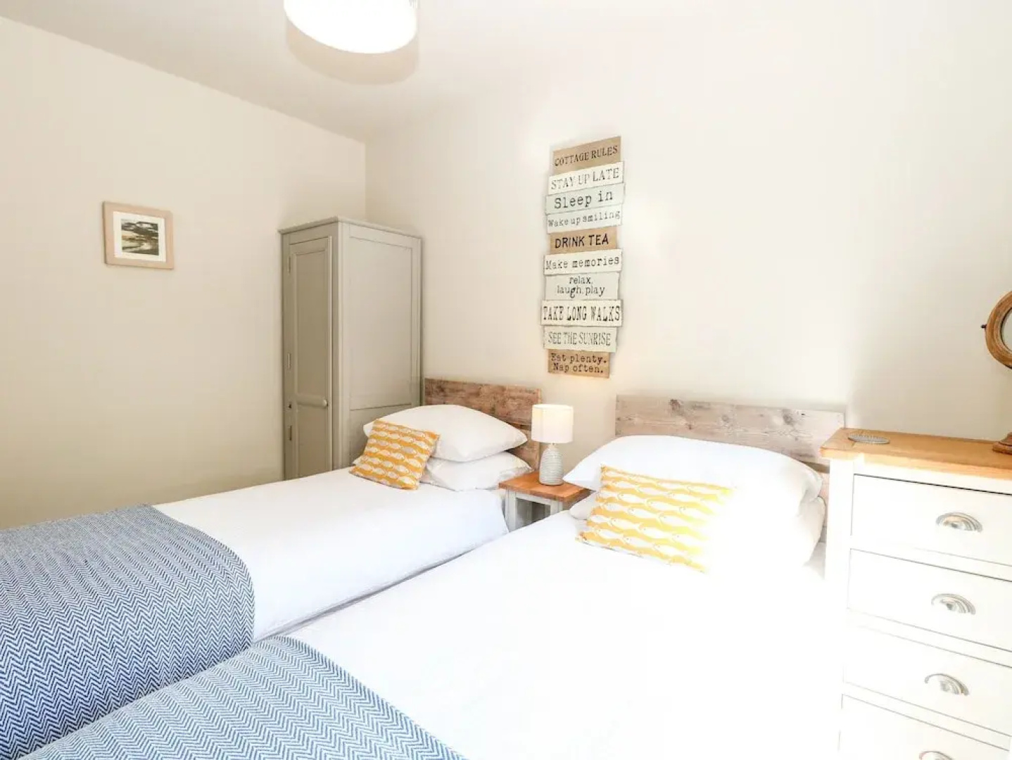 8 Melinda Cottage
