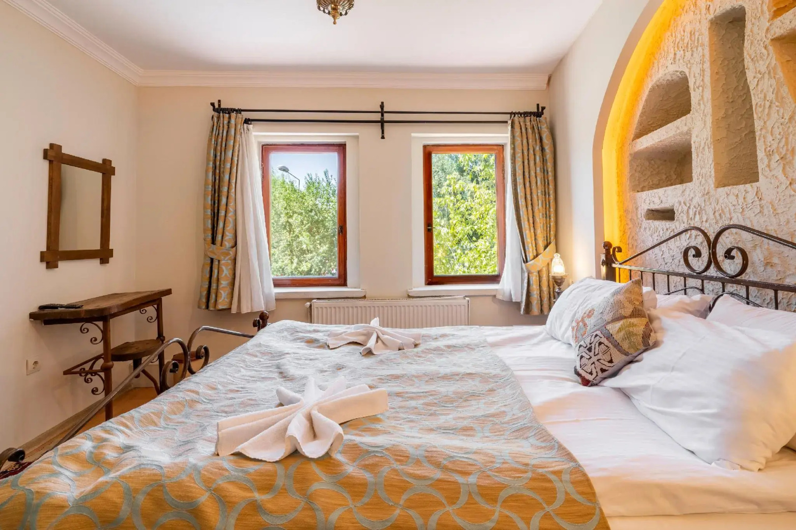 Nomads Cave Hotel & Rooftop