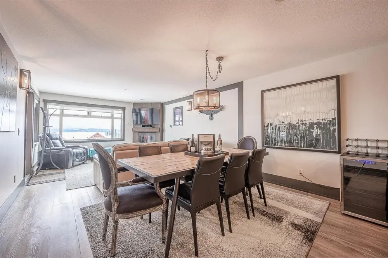 Talon's Reach - Luxury 3 Bdrm W/hot Tub & Mtn View