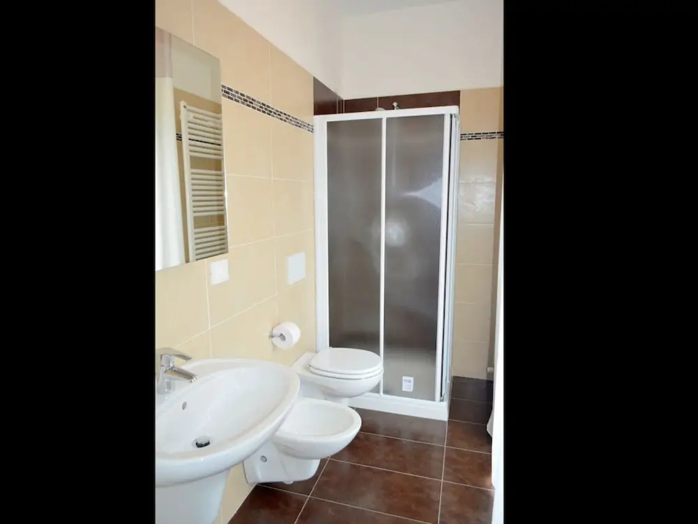 Spacious Holiday Home in Enguiso near Ski Area