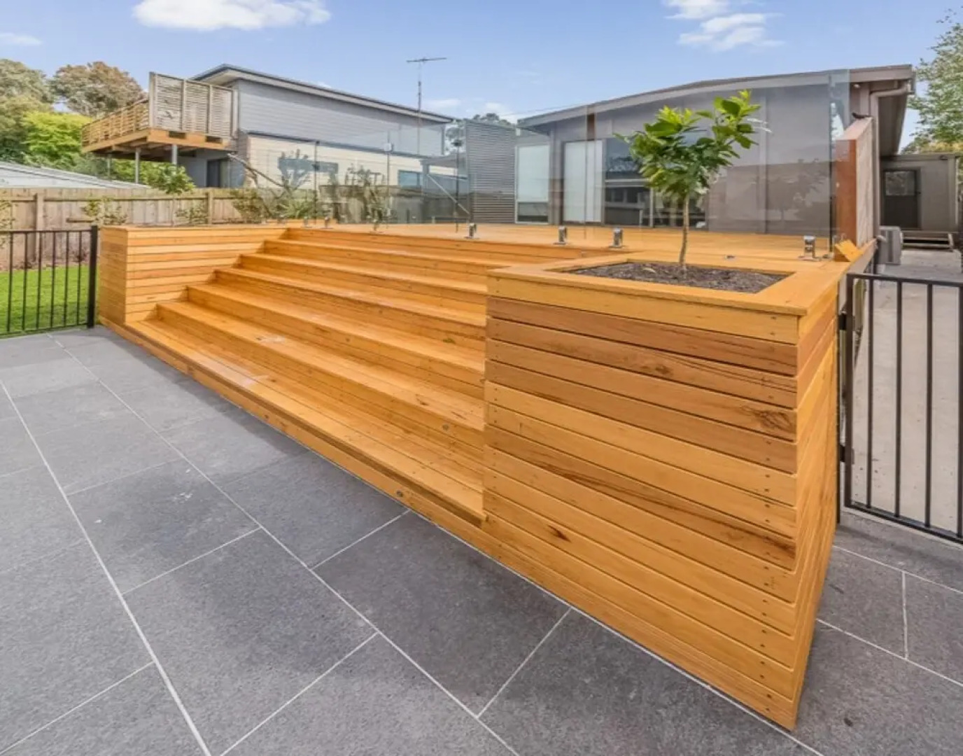 52 On Bayview - Pet Friendly (Outside Only)