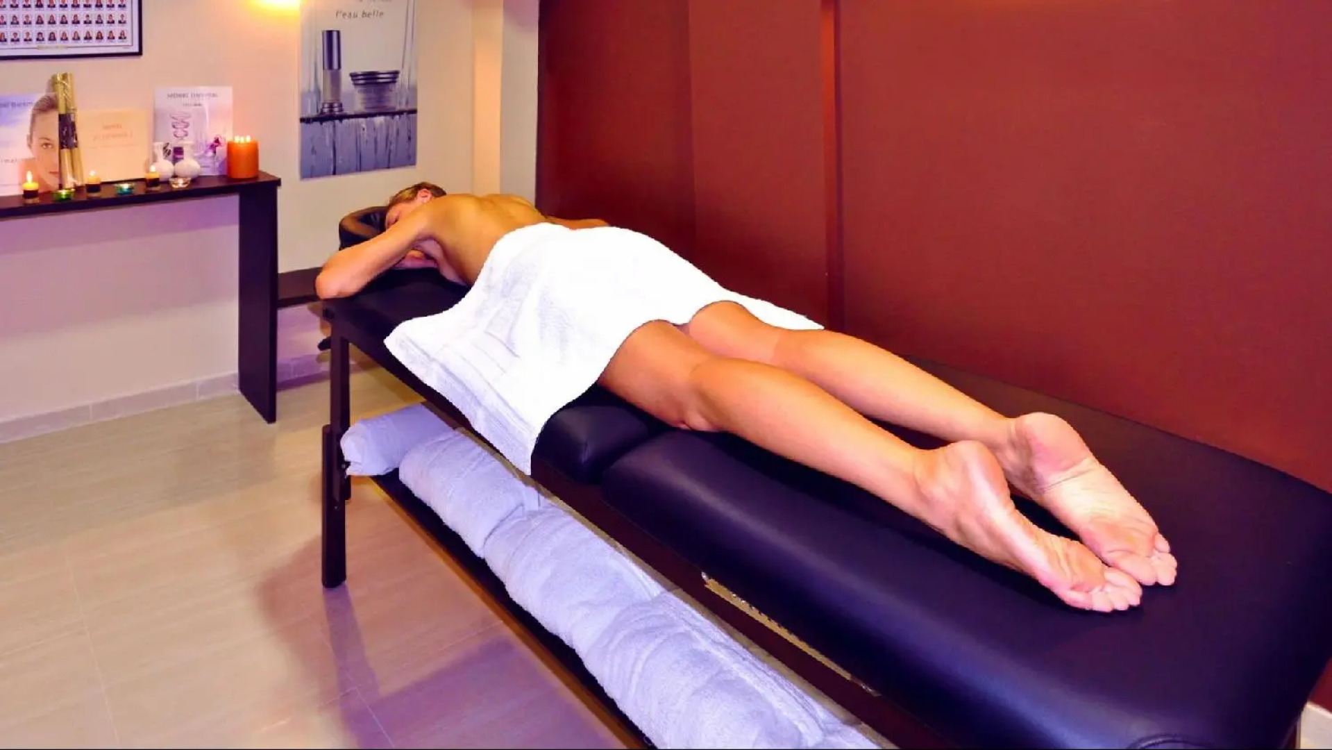 Apolo Suites Rentalmar