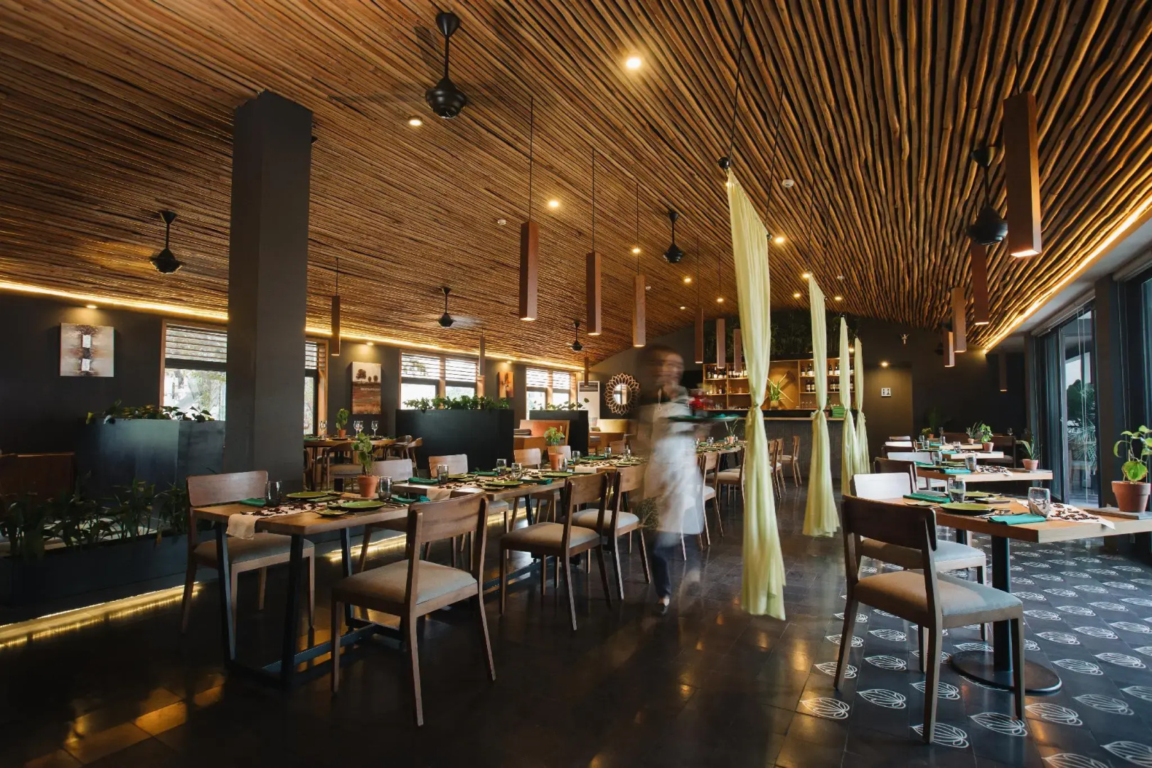 ÊMM Hotel Hue