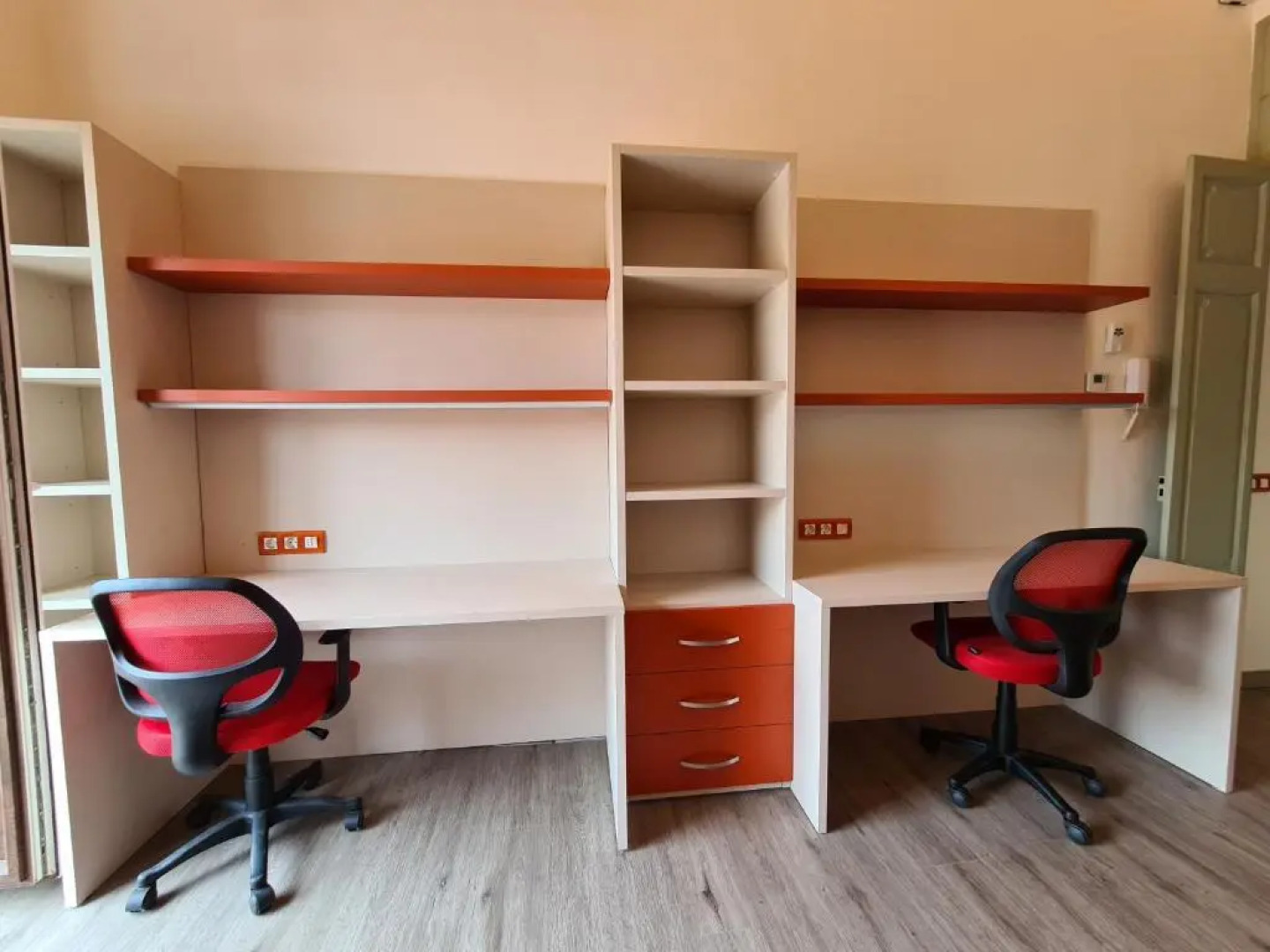 Apartaments Vicus 3 con vistas a la Plaza Mayor de Vic