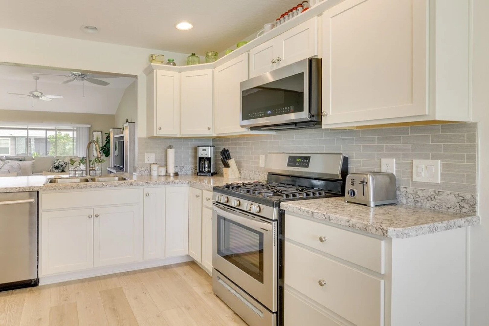 Sumterville Home in The Villages: Screened Porch!