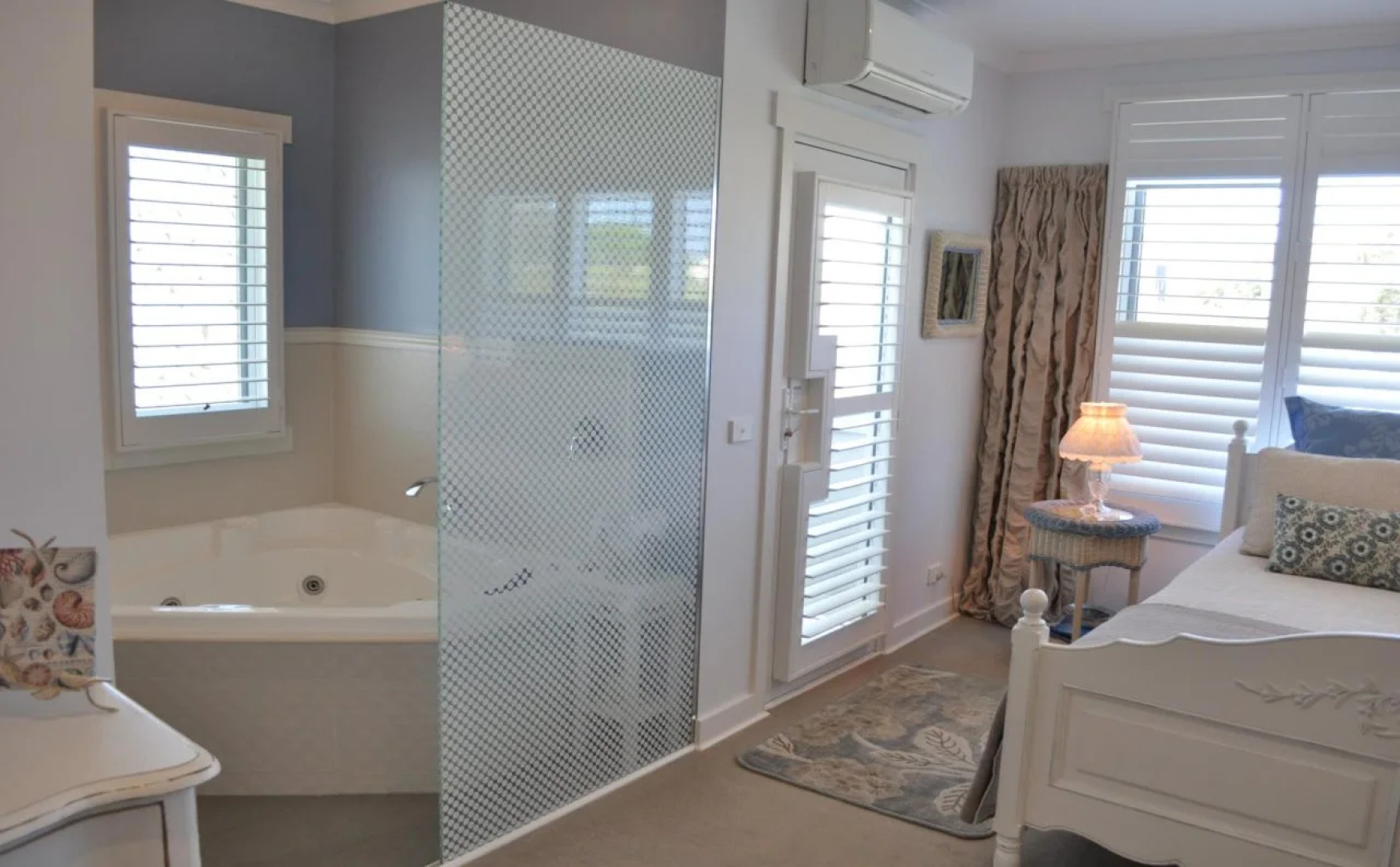 Sailaway Beach House