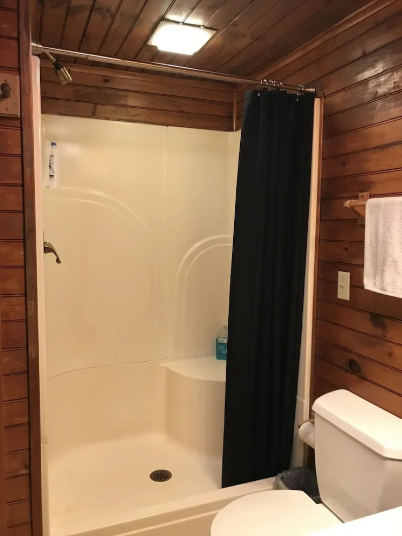 Wellnesste Lodge and Cabin Rentals