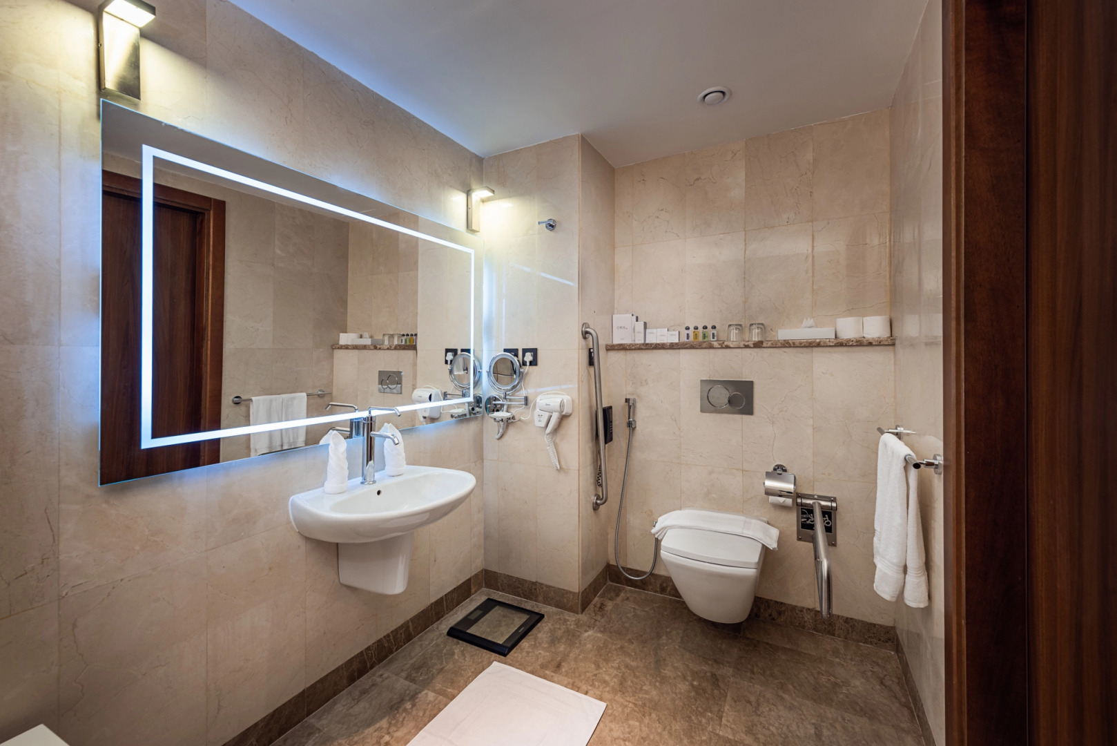 Rua Al Madinah Hotel EX. Coral