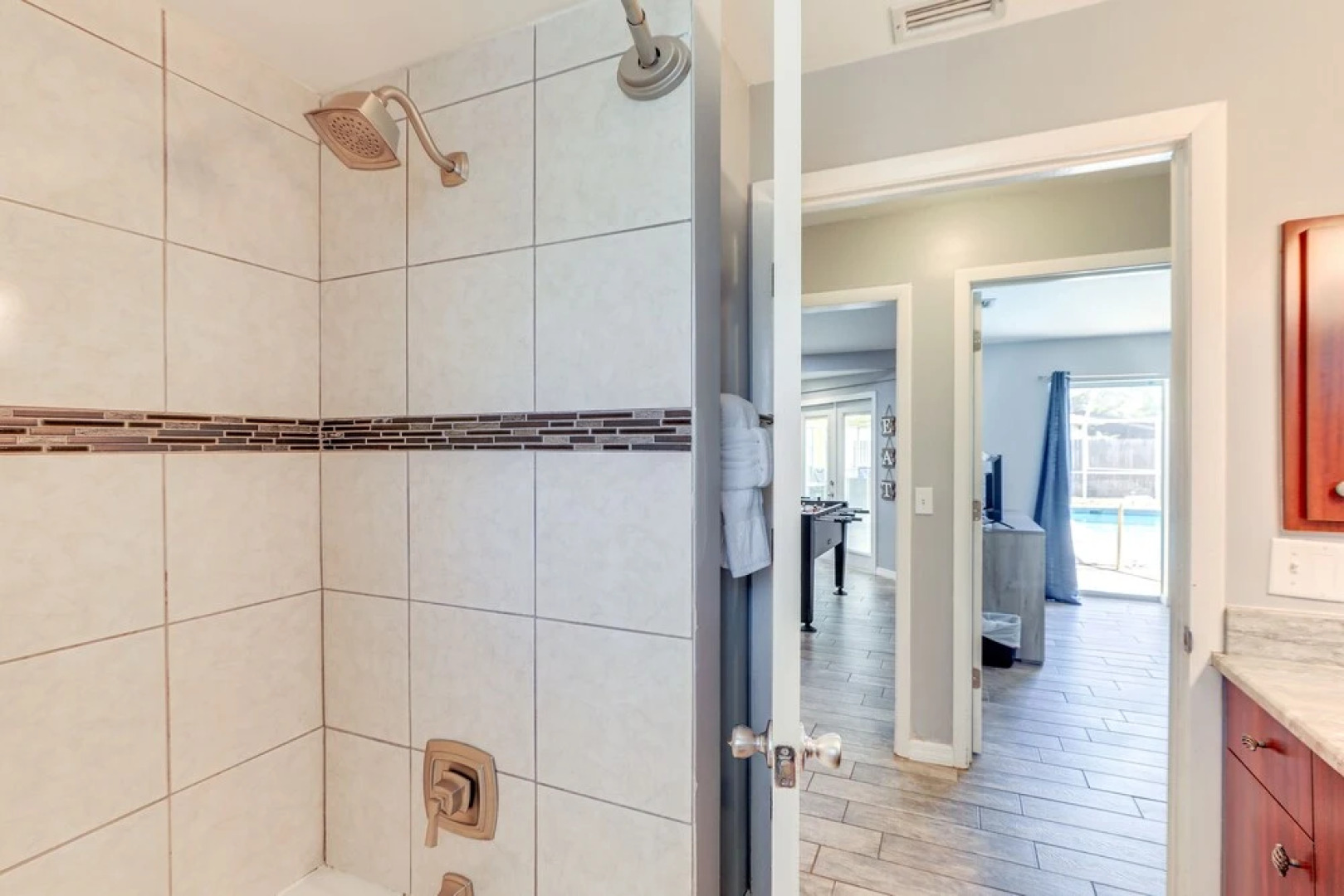 Sarasota Home w/ Heated Pool: 3 Mi to Airport!