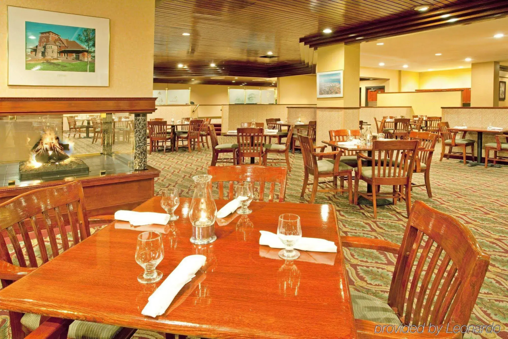 Delta Hotels by Marriott Muskegon Convention Center