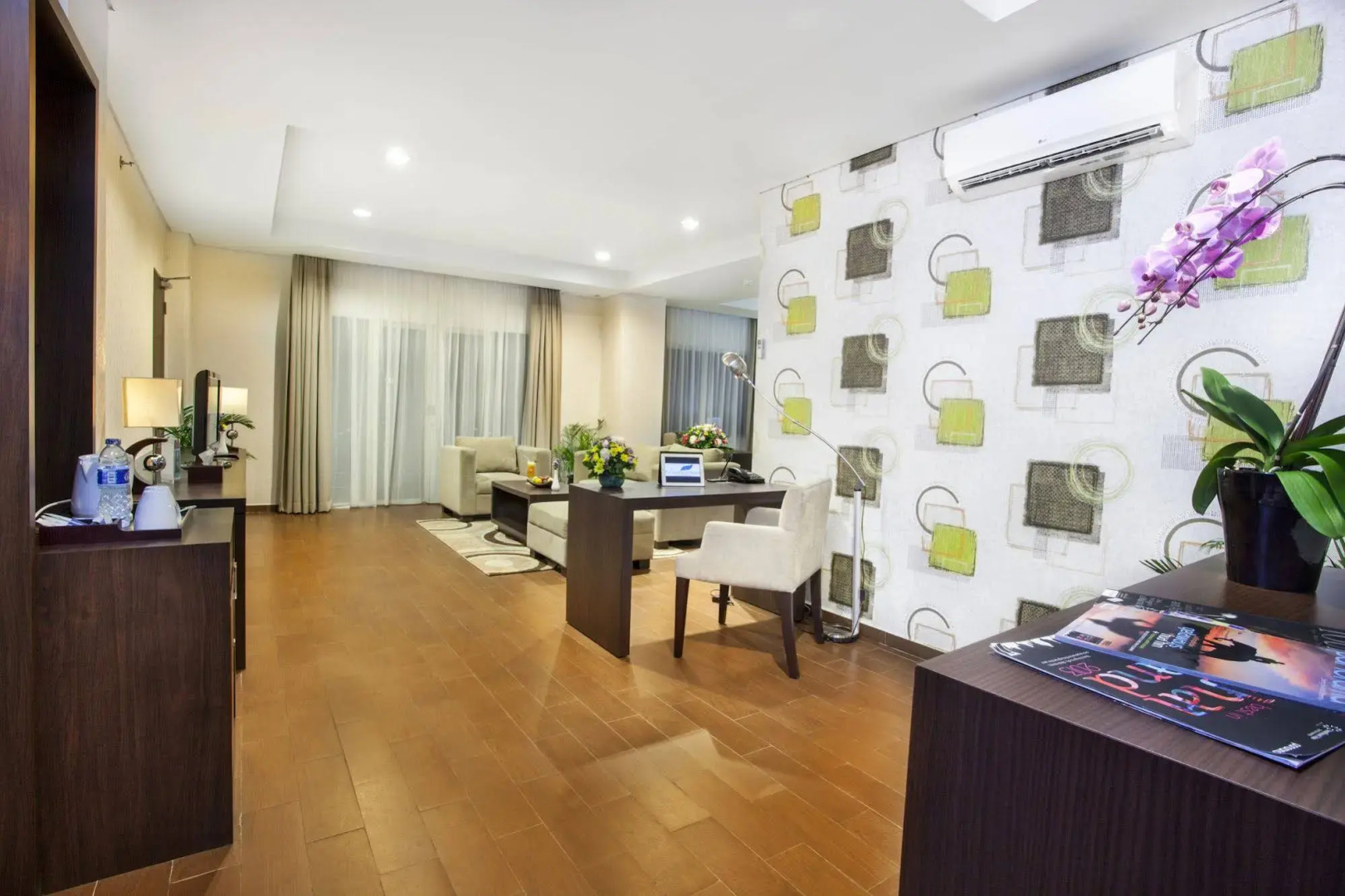 Padjadjaran Suites Hotel Bogor