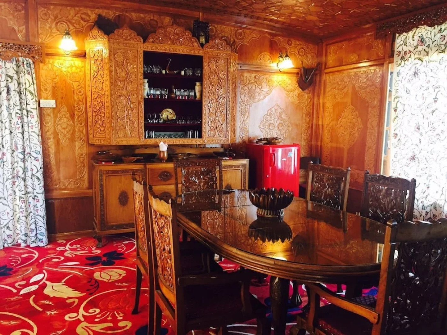 Akbar Group Of Heritage Houseboats