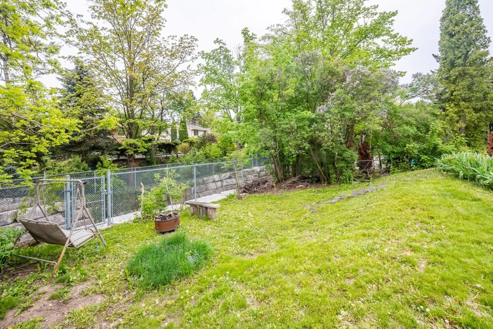 GLOBALSTAY Sunny Basement Brontë park
