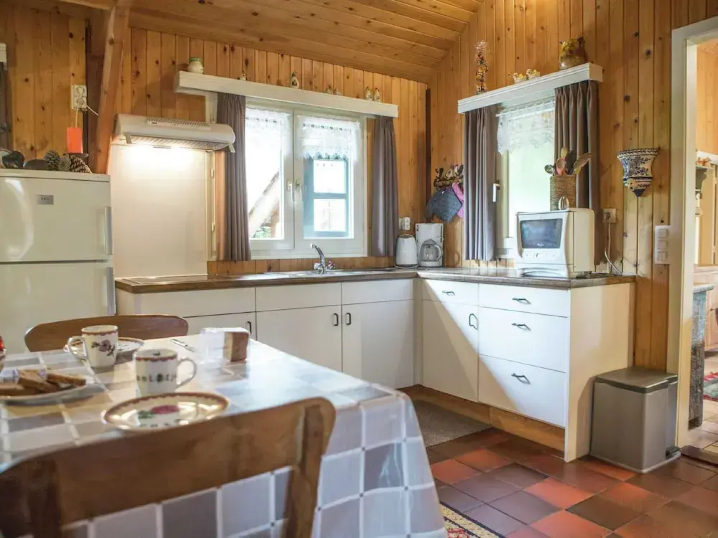 Luxurious Chalet in Oud-turnhout With Large Garden