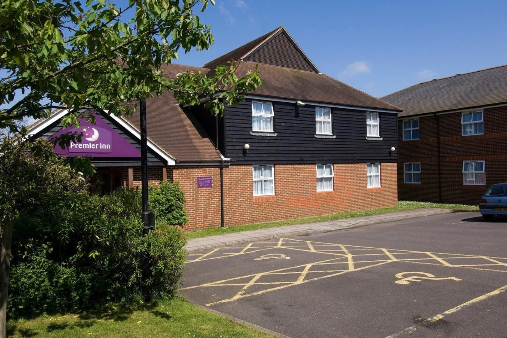 Premier Inn Ashford North