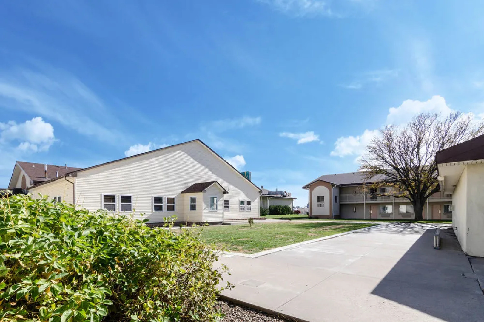 Colby Inn and Suites