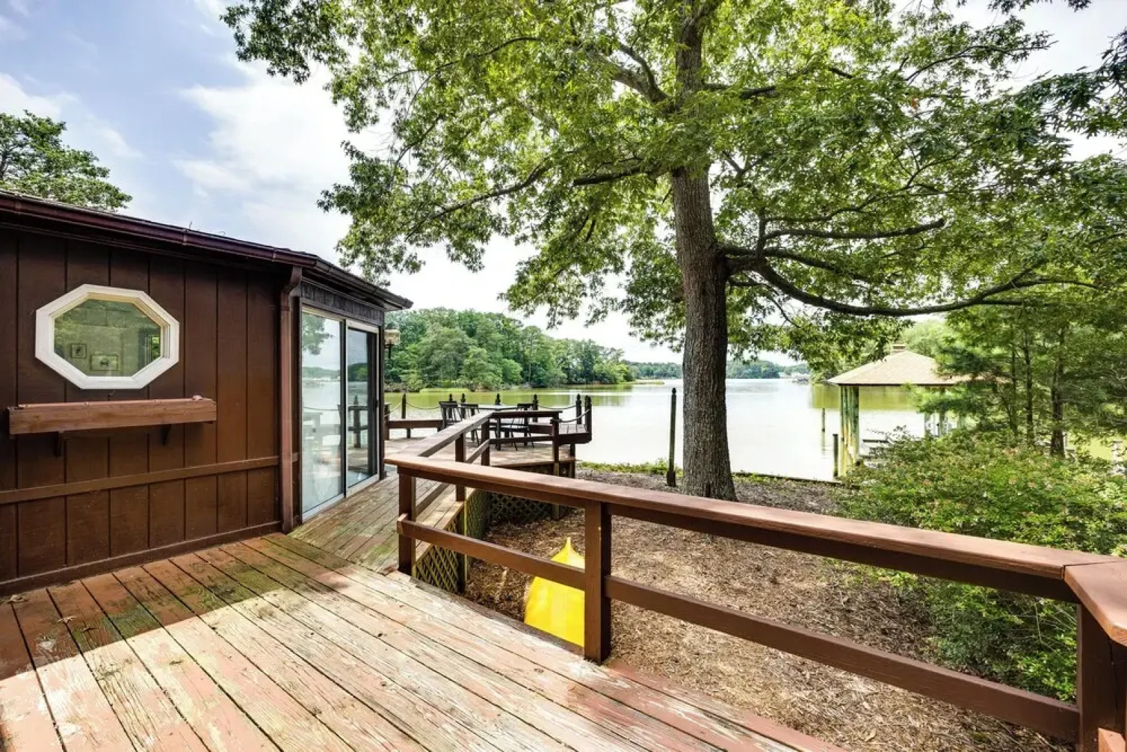 Waterfront Heathsville Cottage w/ Dock & Hot Tub!