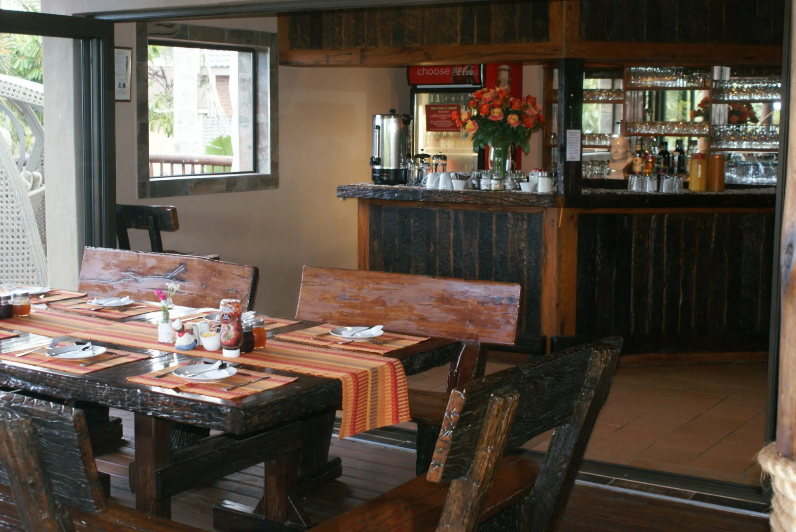 Ndiza Lodge & Cabanas