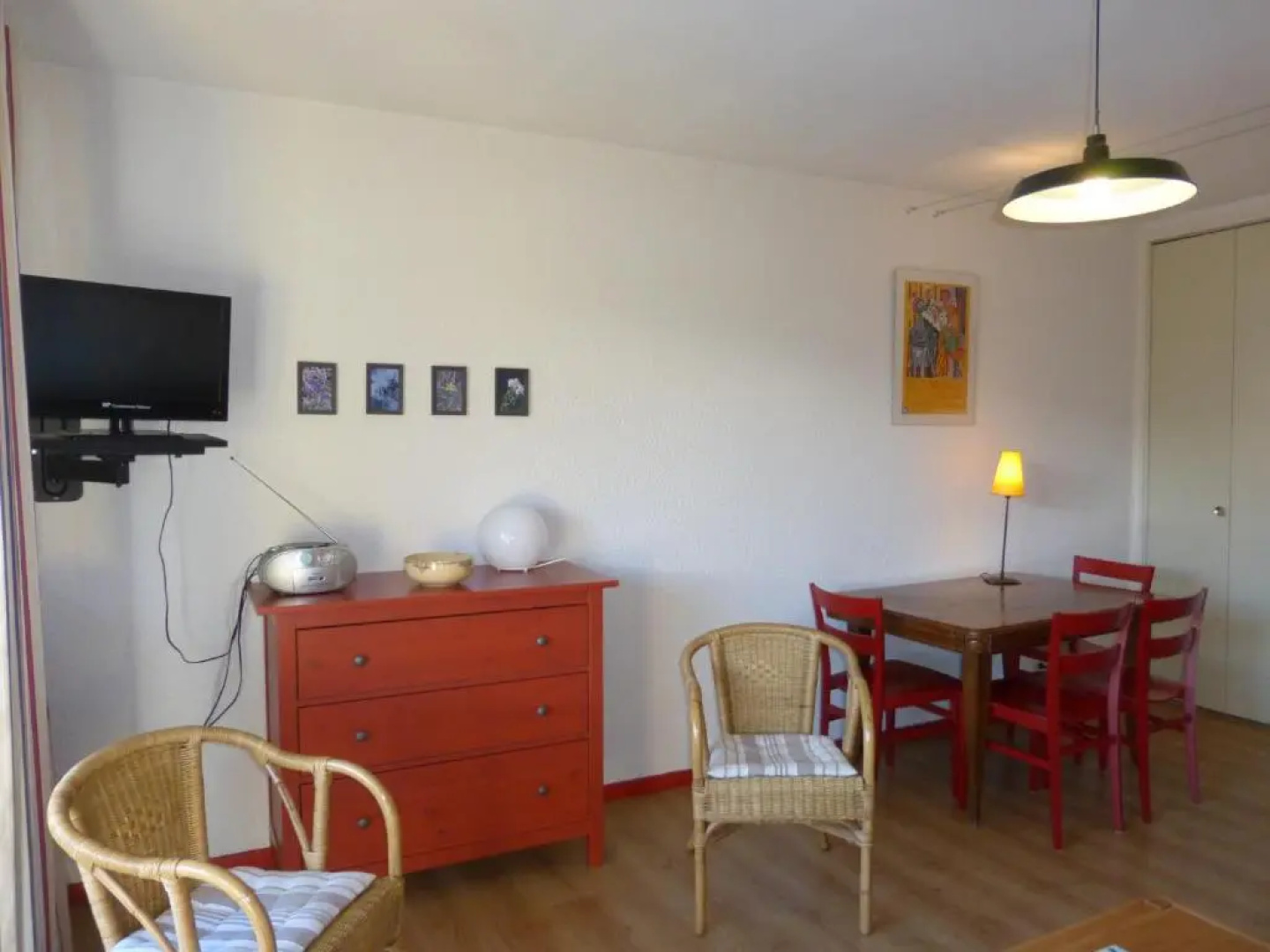 Panoramic 19