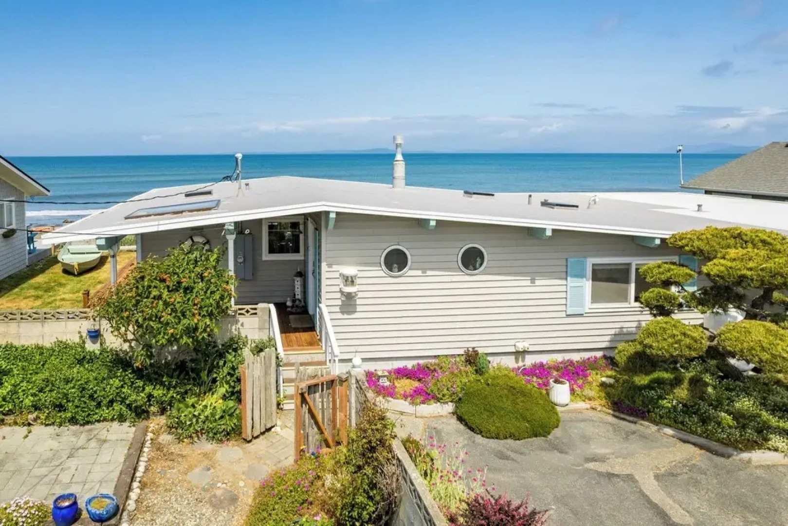 West Beach Wonderland by Avantstay Waterfront