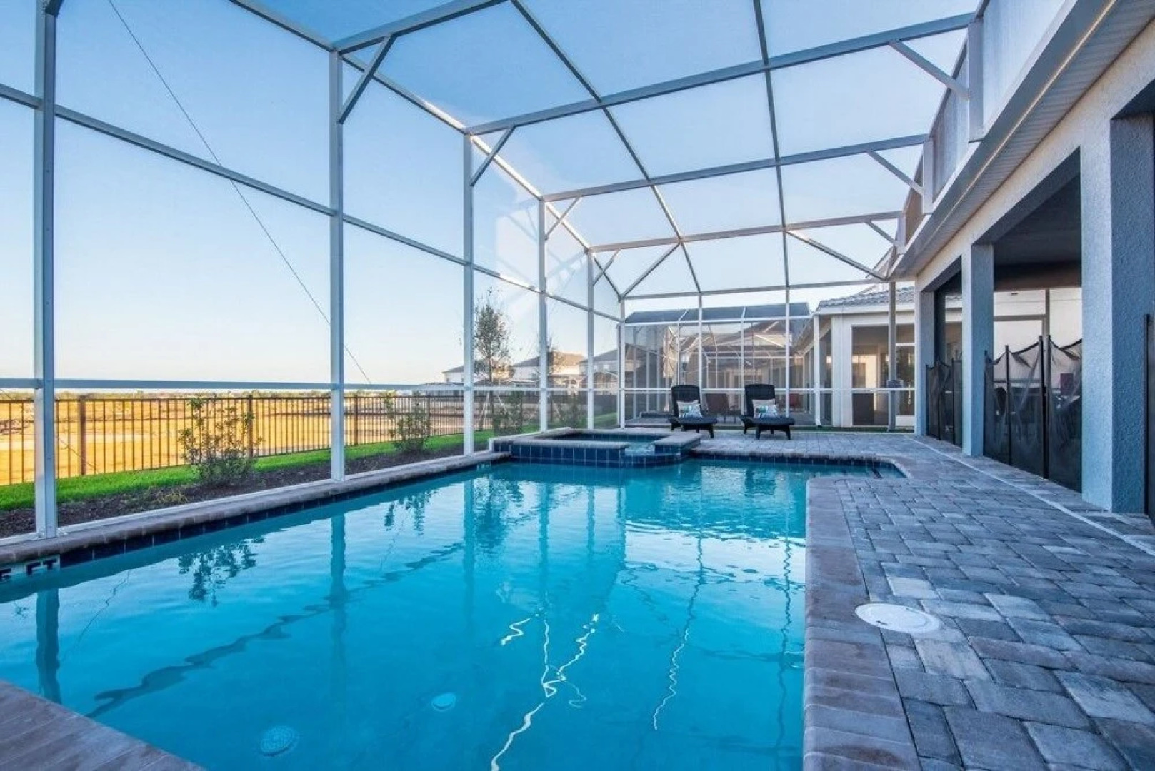 Amazing House! - Champions Gate - 1517MB