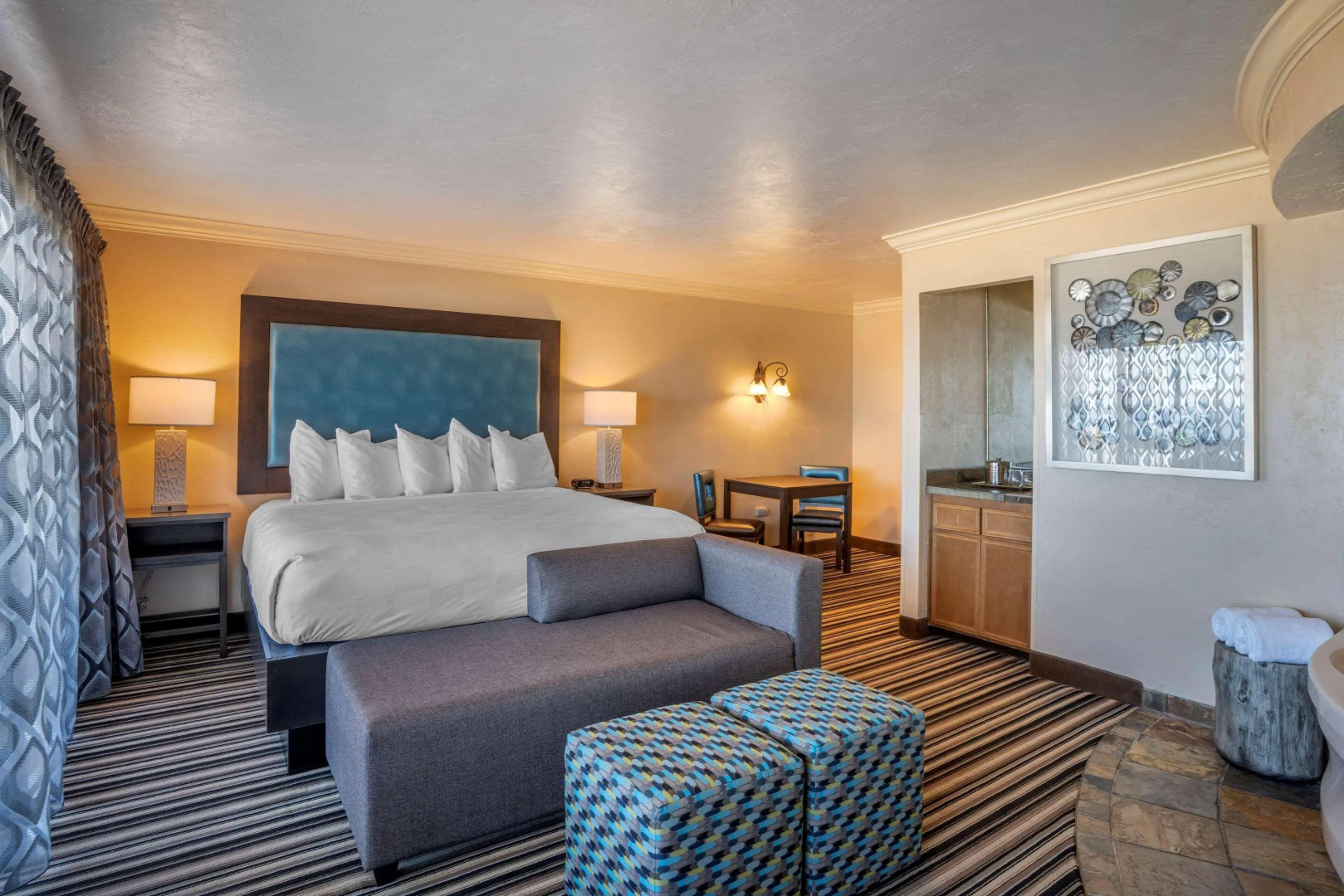 Lincoln Sands Oceanfront Resort, an Ascend Collection Hotel