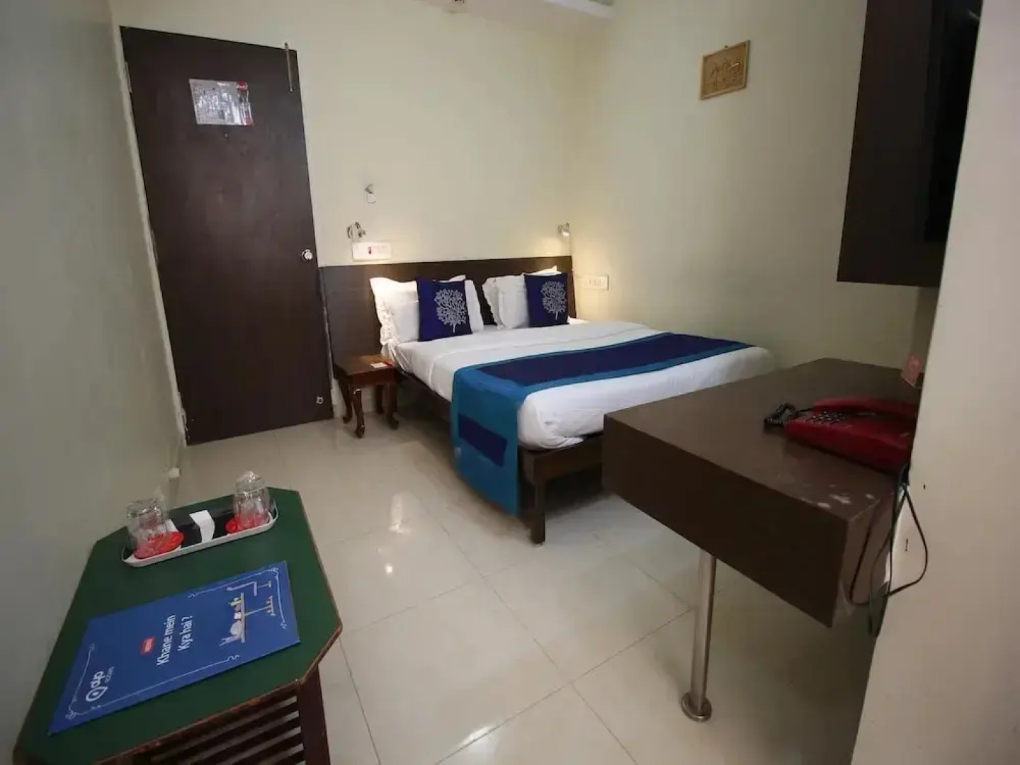 OYO 2156 Hotel Isher International