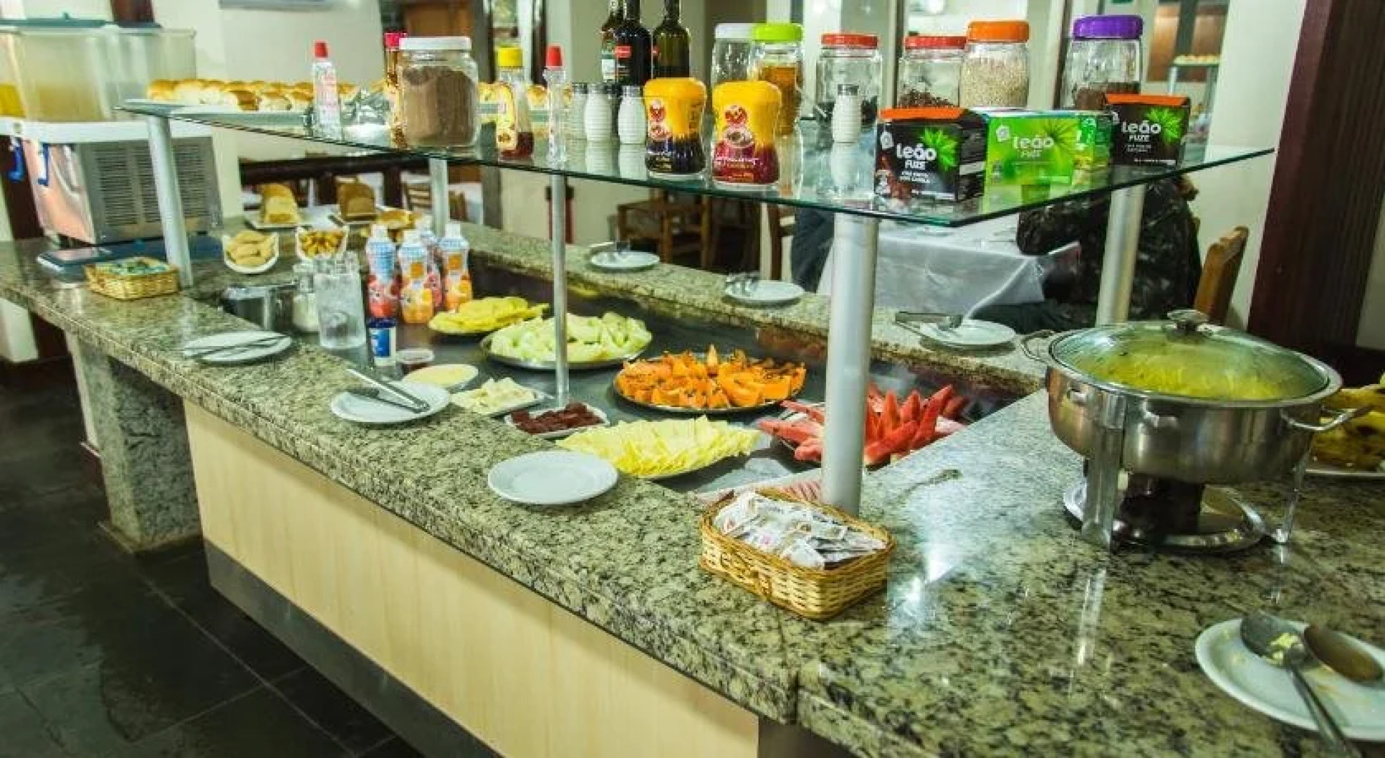 Candeias Hotel Gold Fish