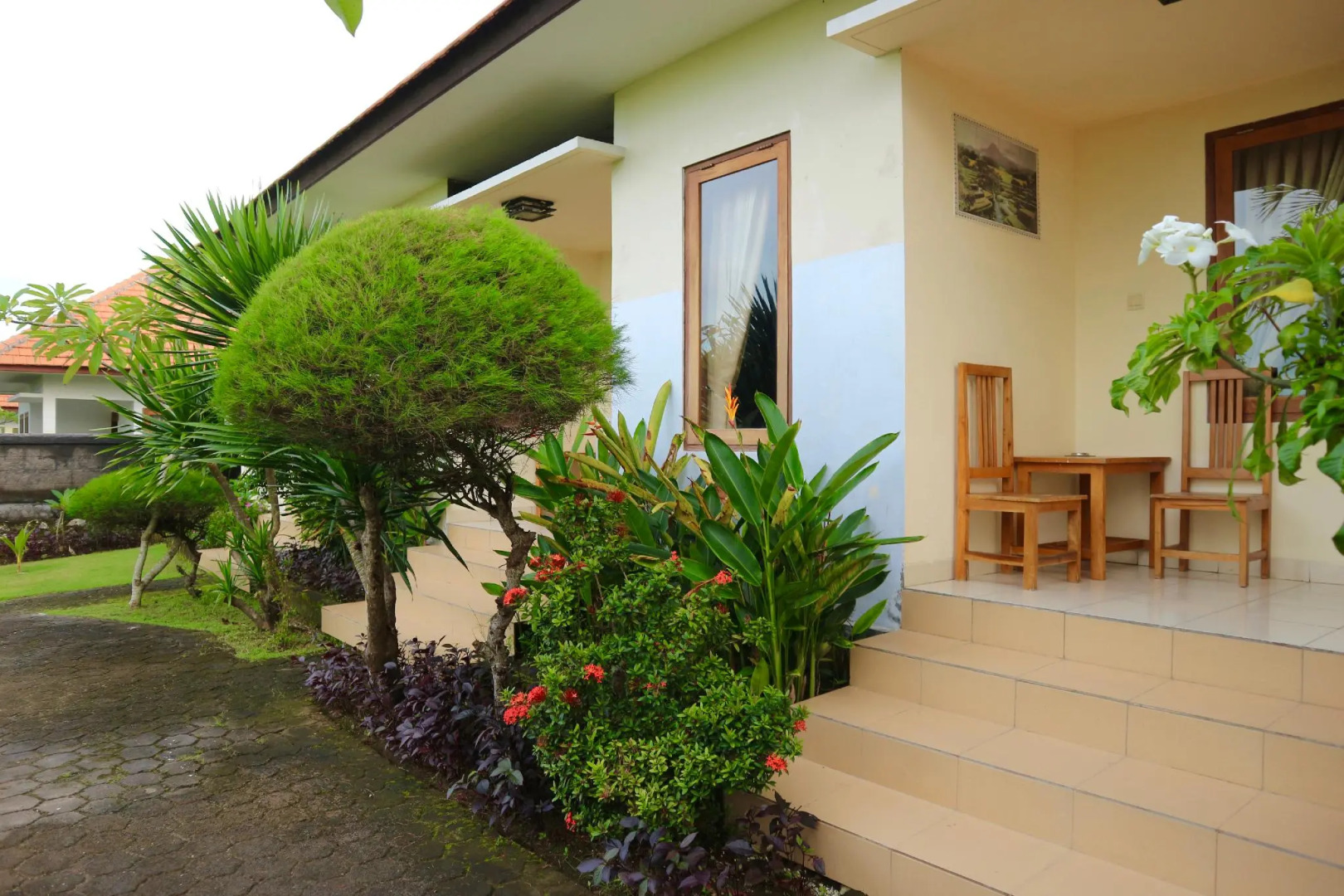 Bhujangga's Village RedPartner