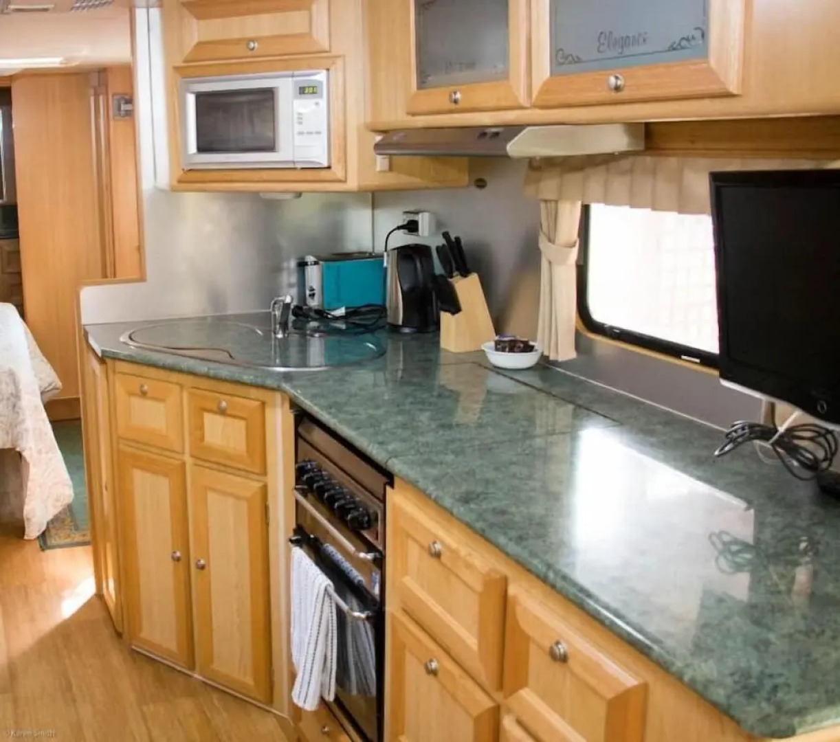 Longford Riverside Caravan Park