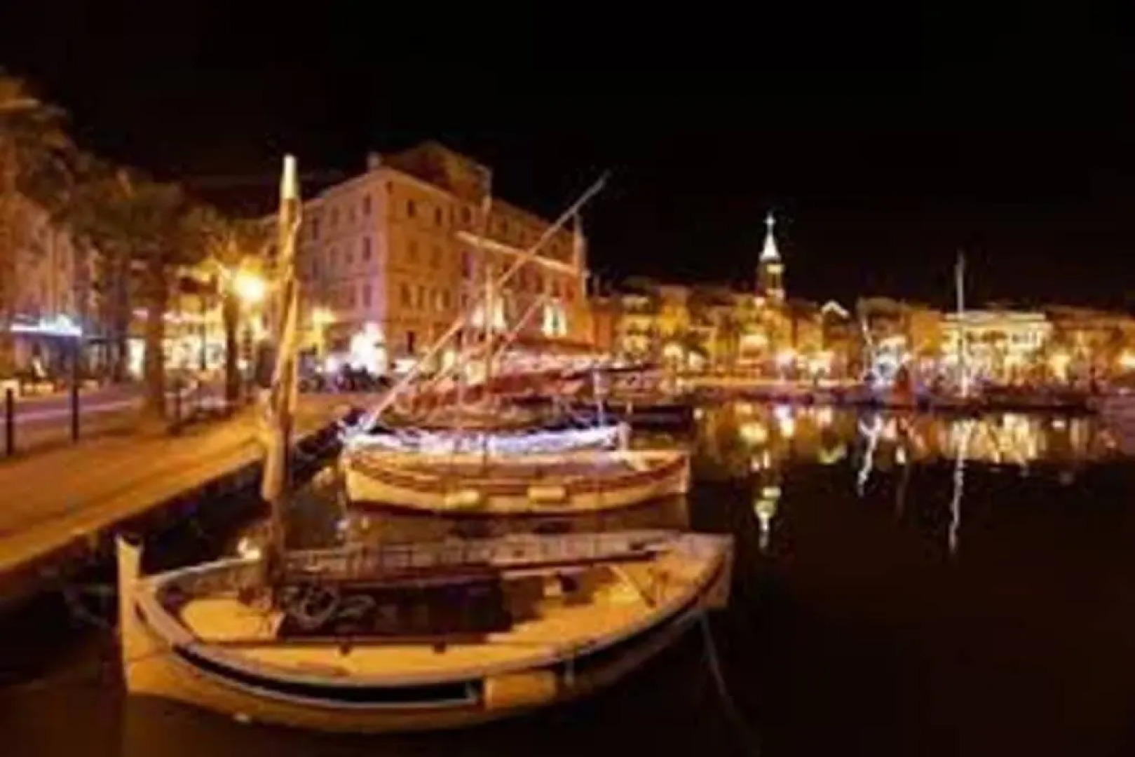 Sanary Sur Mer, Soleil Et Douceur I