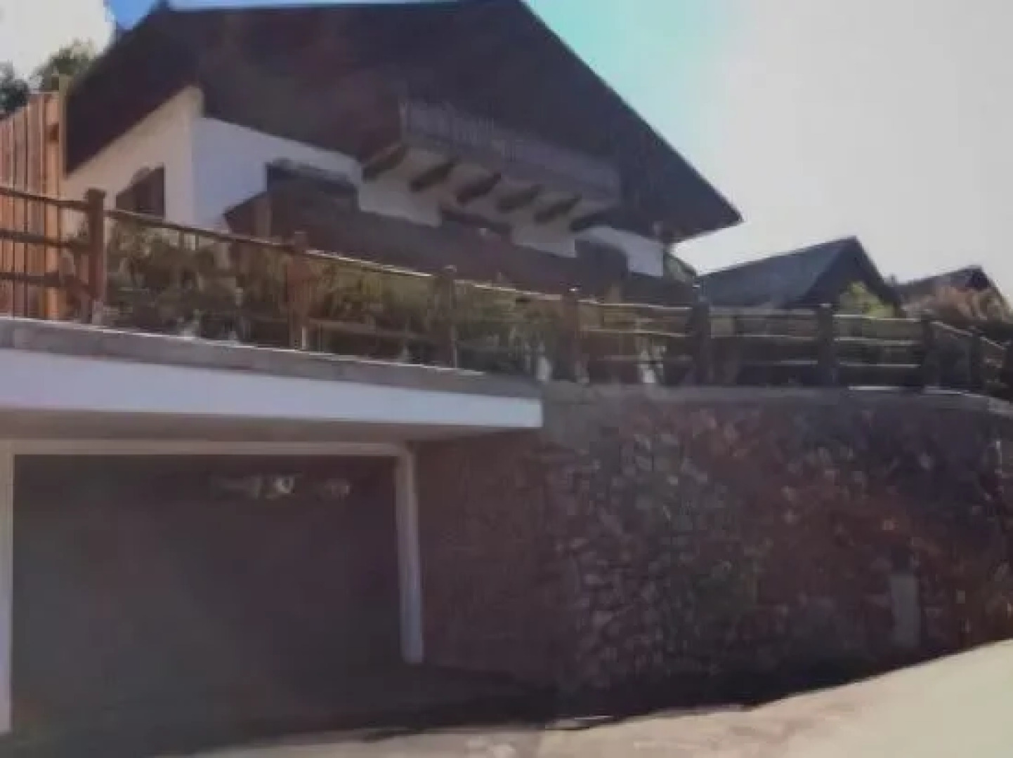 Pra Ciarea Apartments