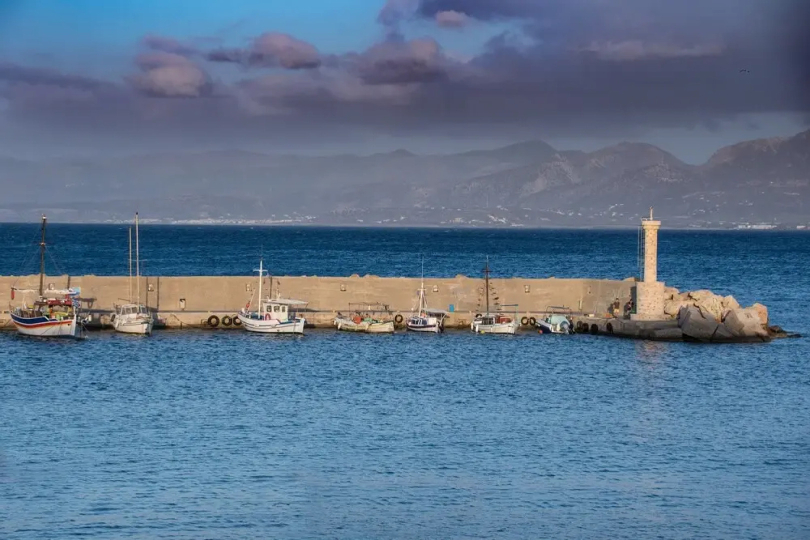 Cosmopolis Crete Suites