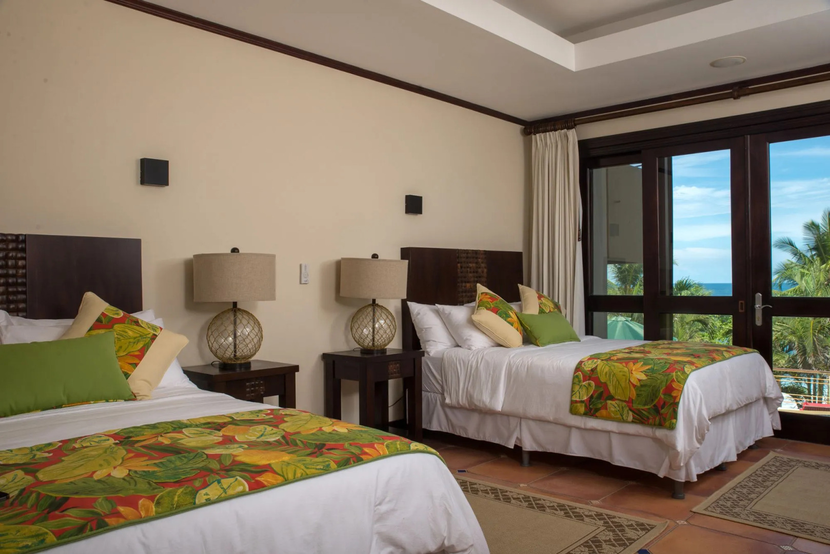 Residencia Pacifico Beach Front