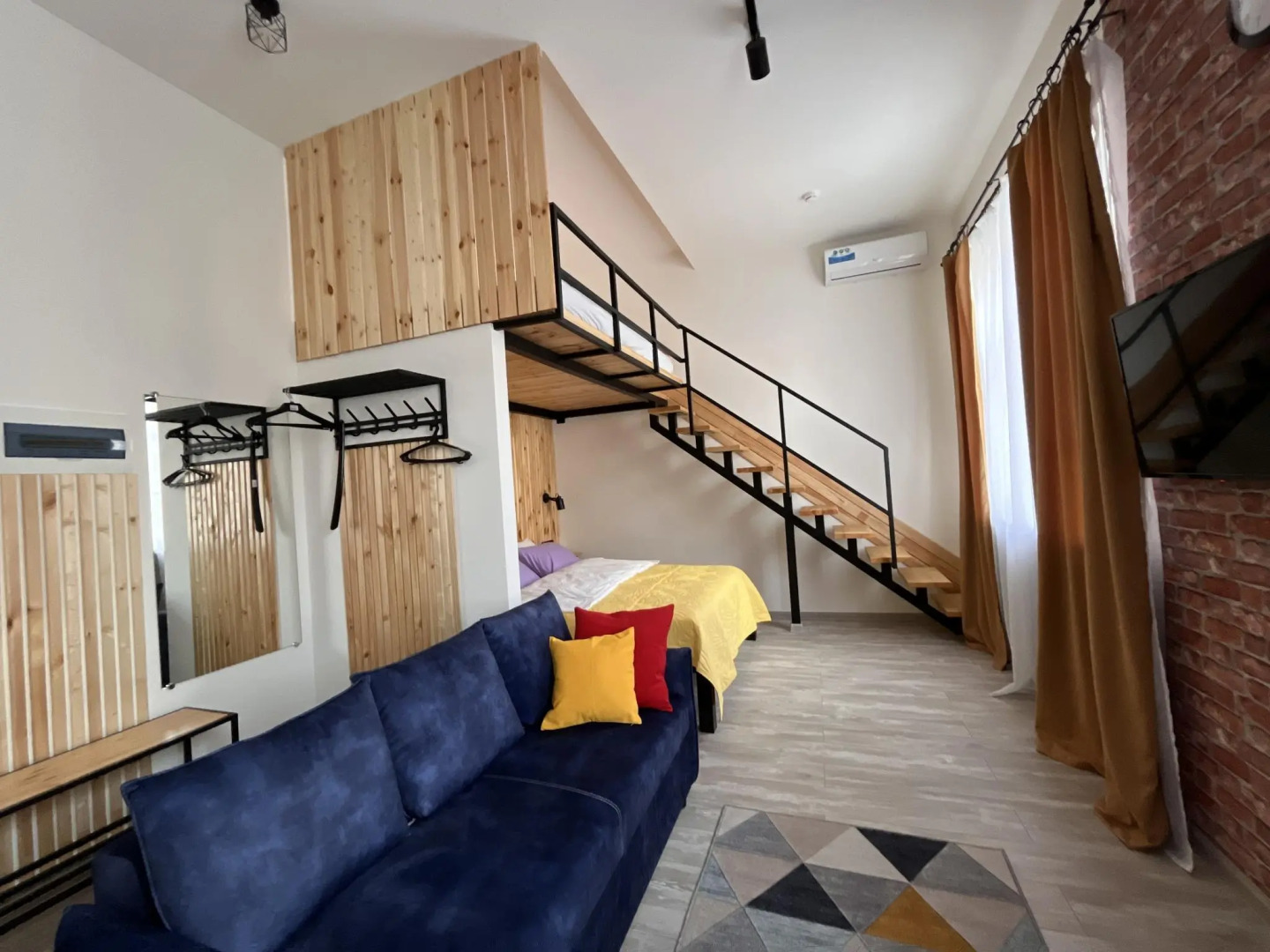 Апартаменты на Октябрьском проспекте 27Б