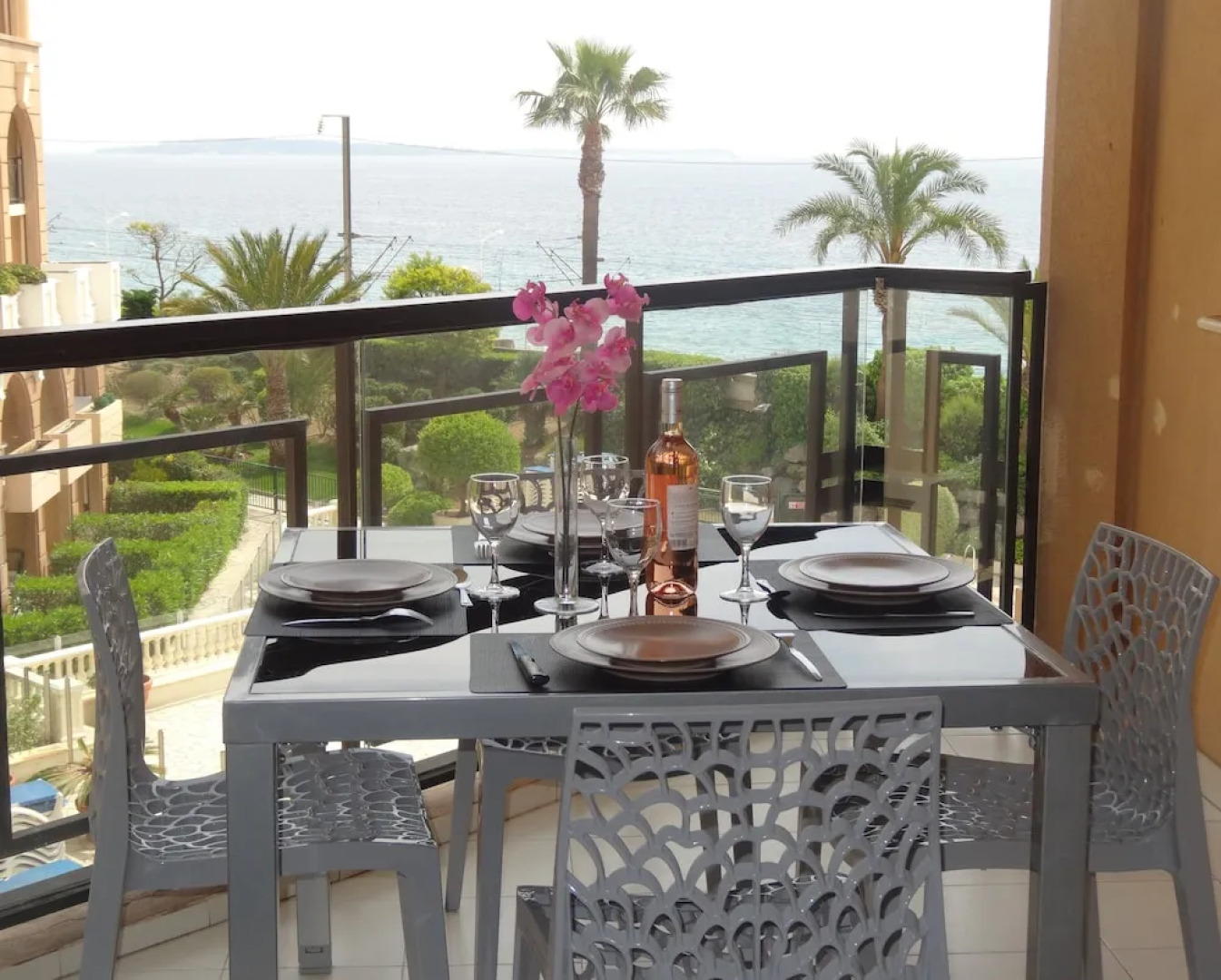 Cannes design vue mer