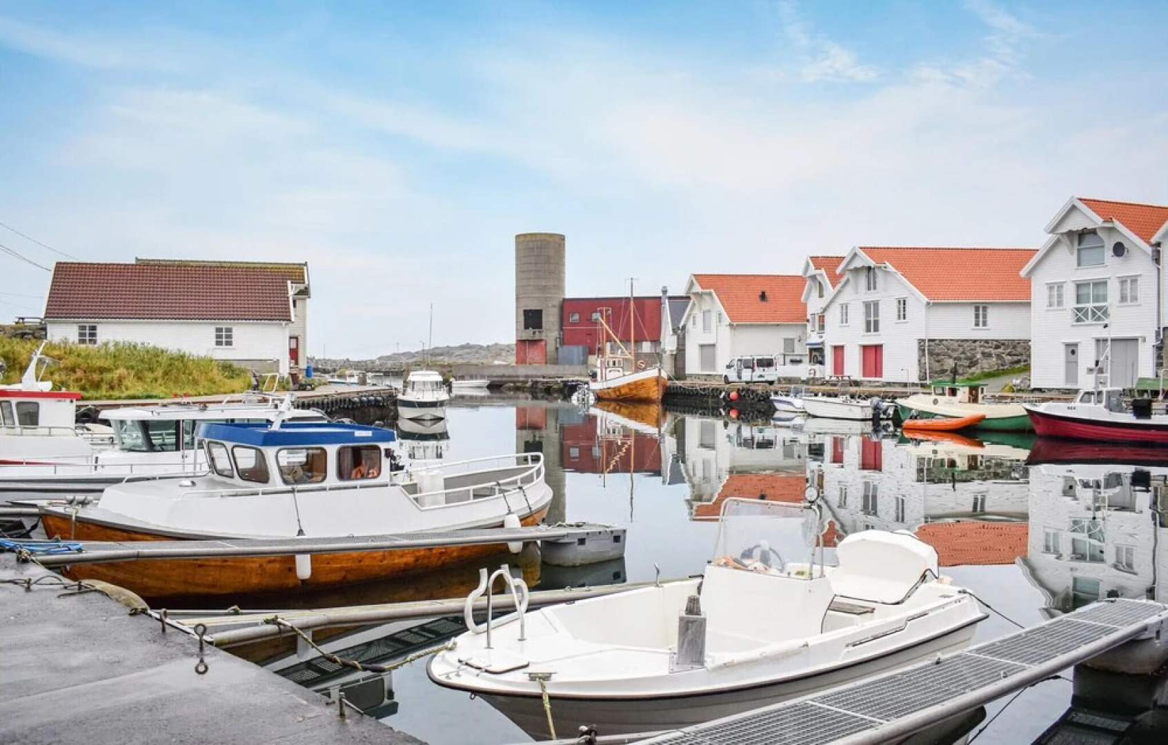 Beautiful Home in Sandve With 2 Bedrooms and Wifi