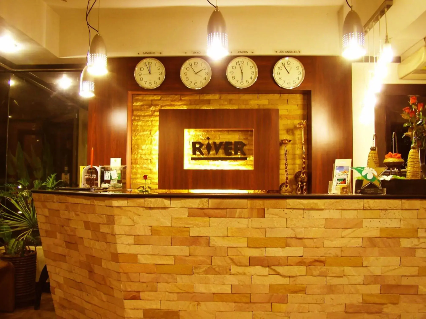 River Resort & Spa