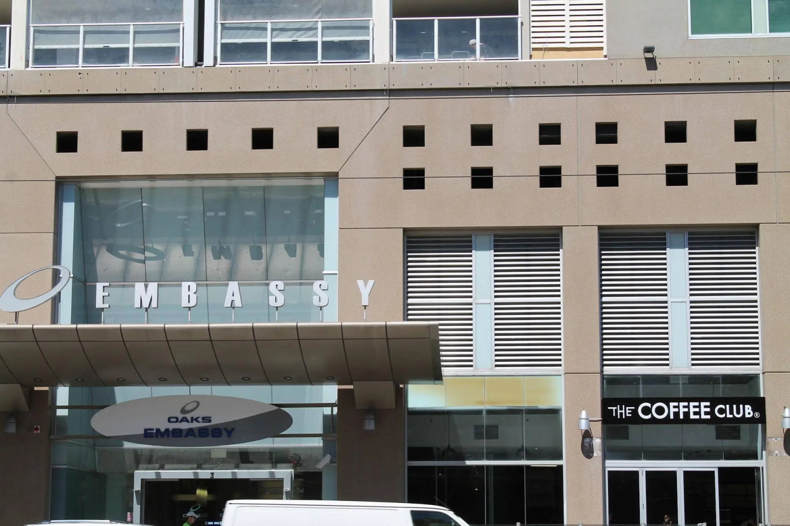 Adelaide Dress Circle Apartments - North Terrace