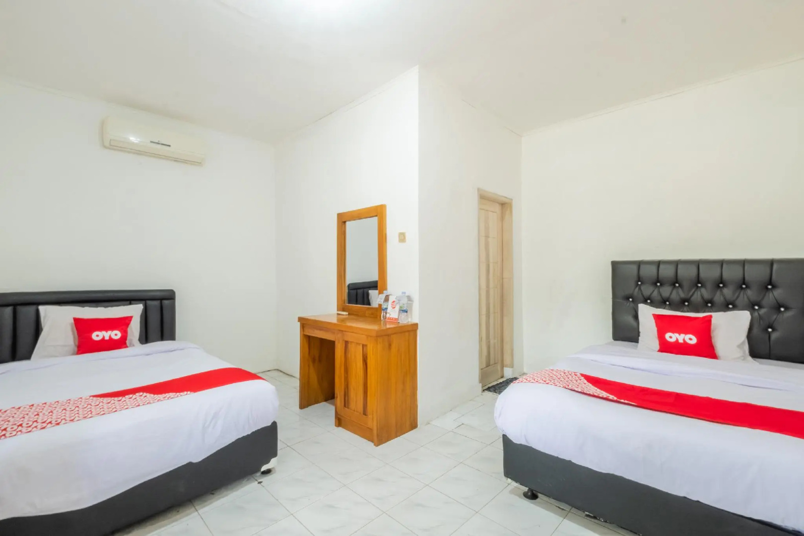 OYO 951 Cempaka Ratu Beach Resort