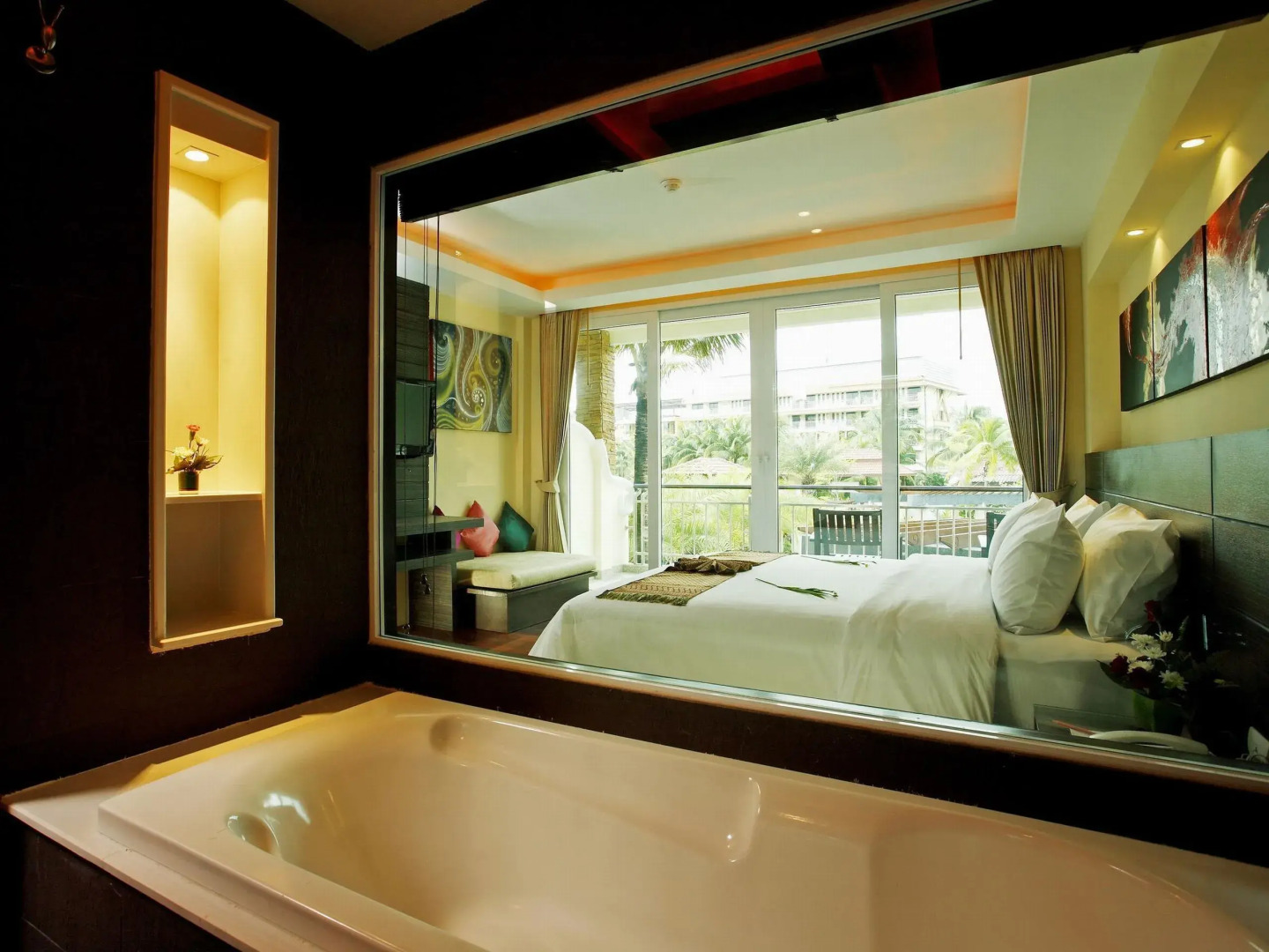 R-Mar Resort and Spa